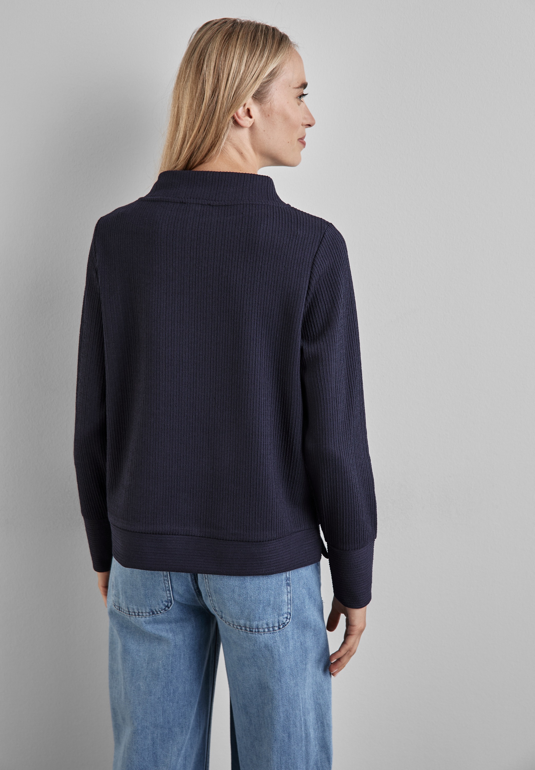 STREET ONE Langarmshirt, mit Tunnelzugband am Kragen