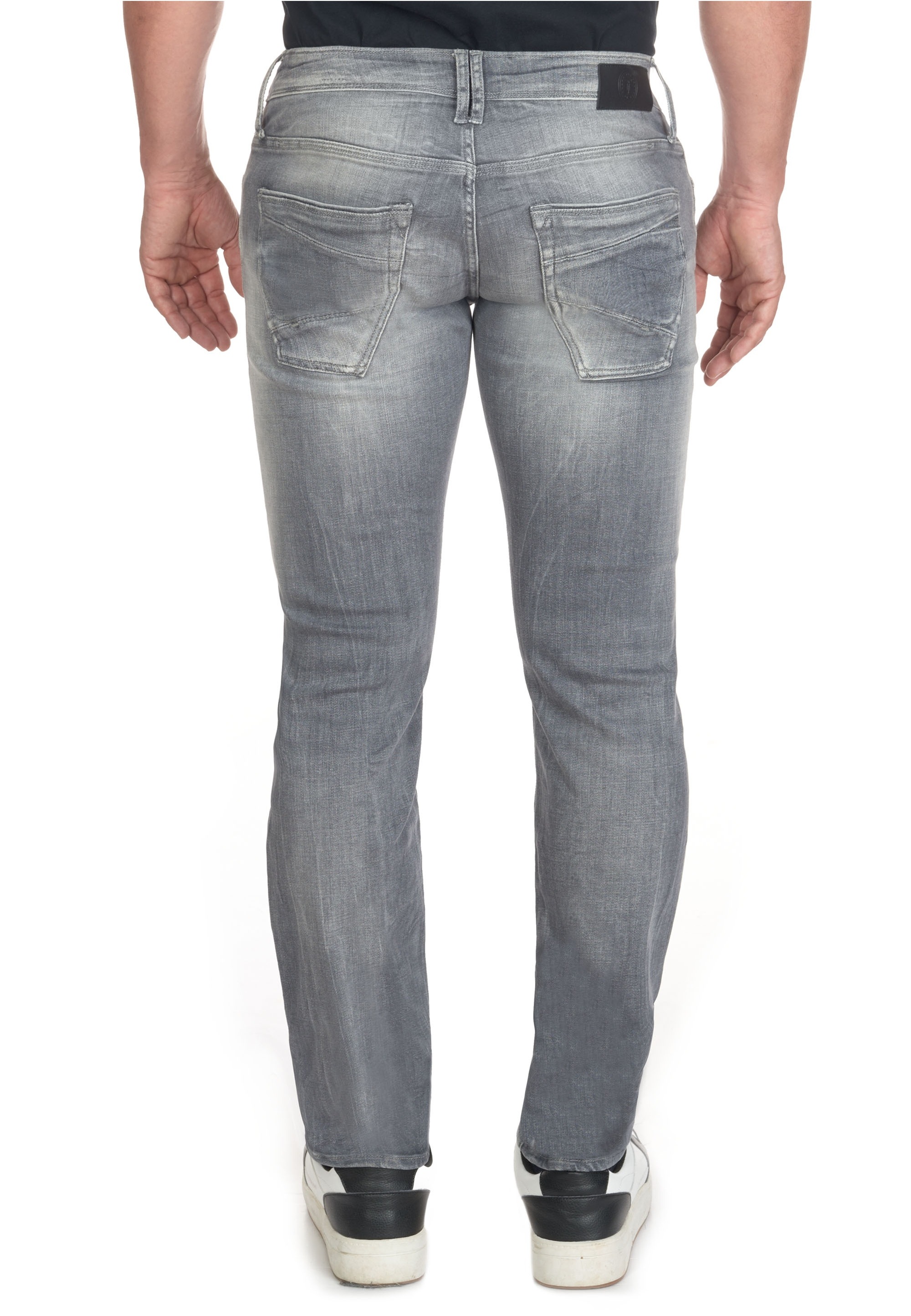 Le Temps Des Cerises Bequeme Jeans, mit dezenter Waschung
