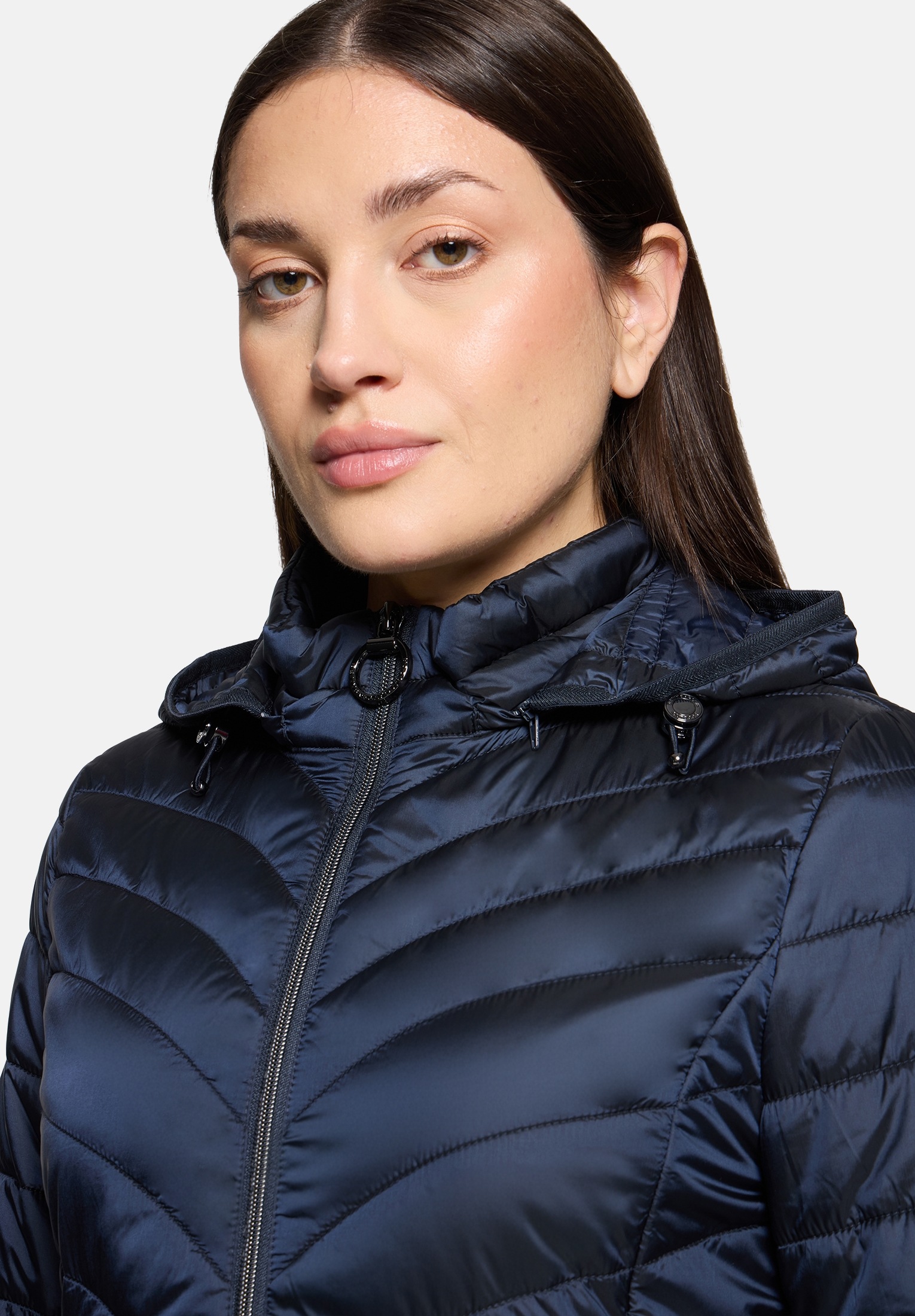 Betty Barclay Outdoorjacke »Damen mit abnehmbarer Kapuze« mit Kapuze