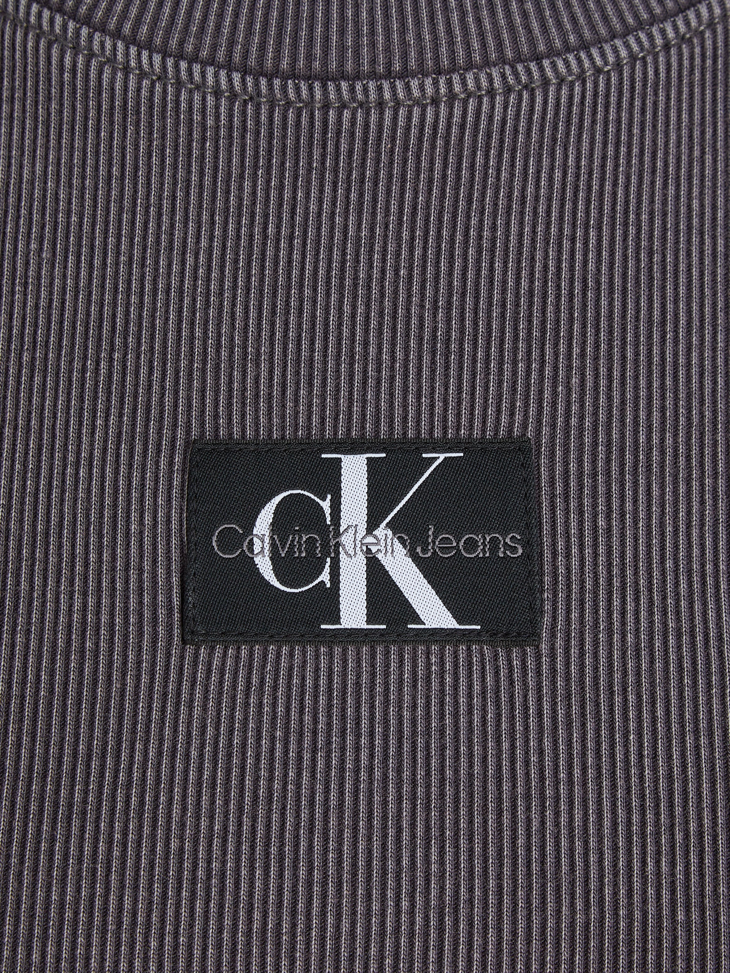 Calvin Klein Jeans T-Shirt »WASHED WOVEN LABEL RIB BABY TEE« mit Logopatch
