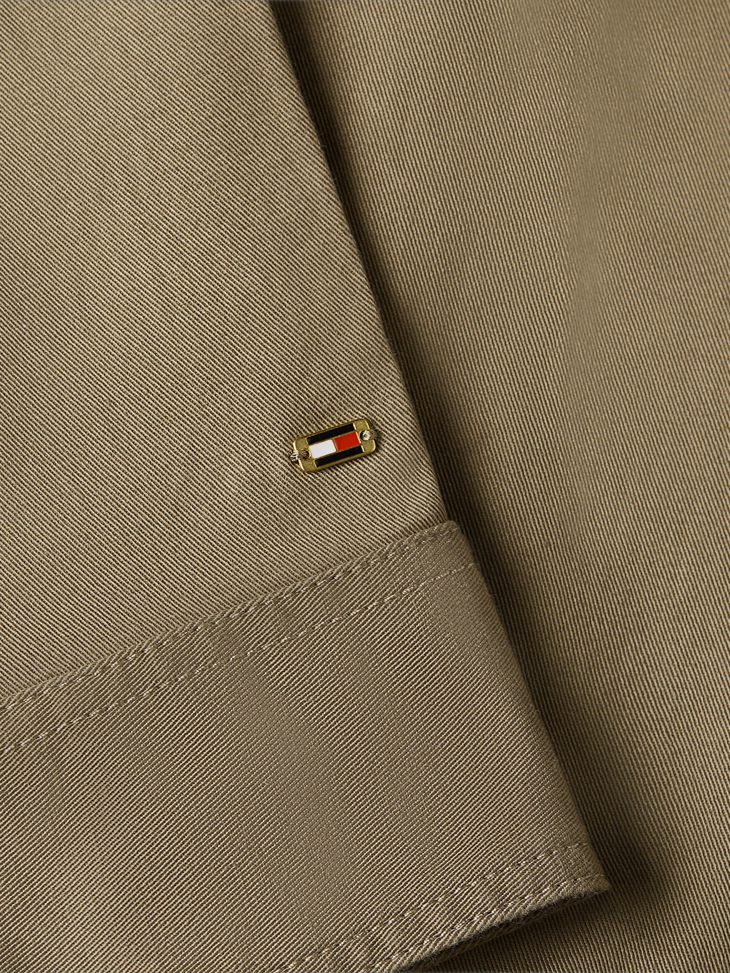 Tommy Hilfiger Outdoorjacke »GOLD BUTTON UTILITY JACKET«, mit goldfarbenem Knopf