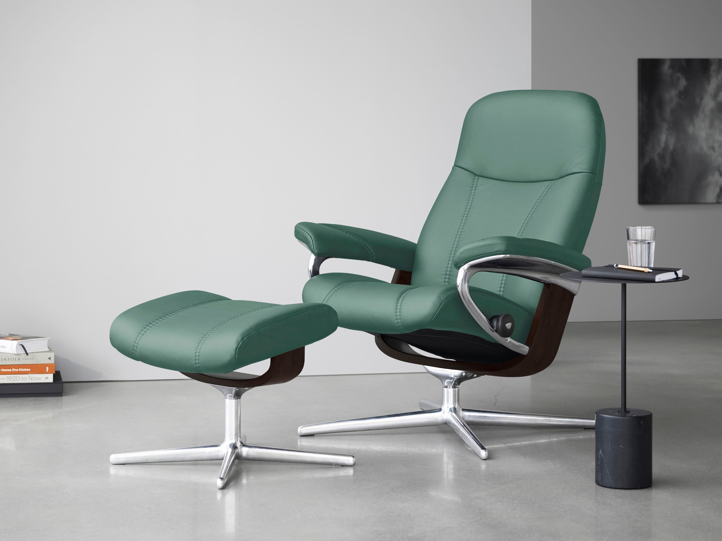 Stressless Relaxsessel "Consul" mit Cross Base, Größe S, M & L, Holzakzent Braun