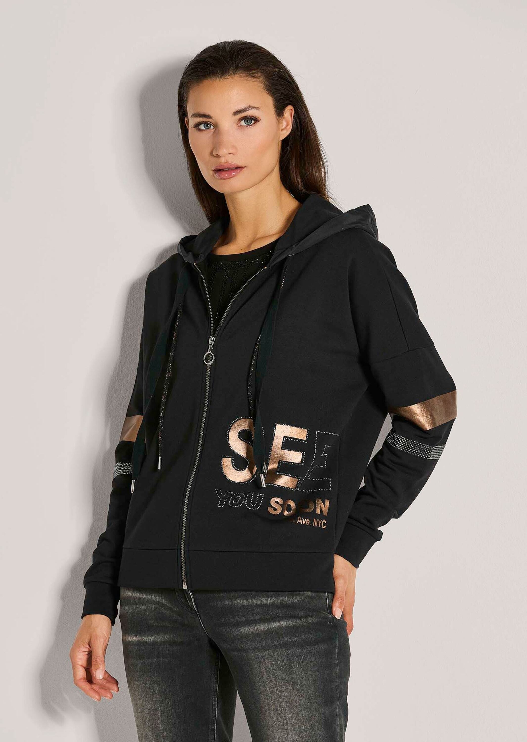 Thumbnail - MADELEINE Kurzjacke "Kapuzenjacke Glänzende Oversized-Jacke mit Strass"