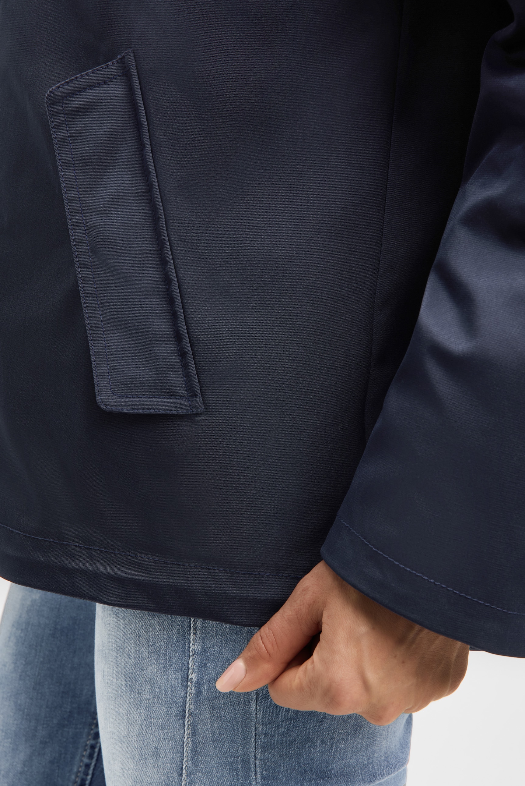 SOCCX Outdoorjacke mit Kapuze mit verstellbarem Gummizug im Saum