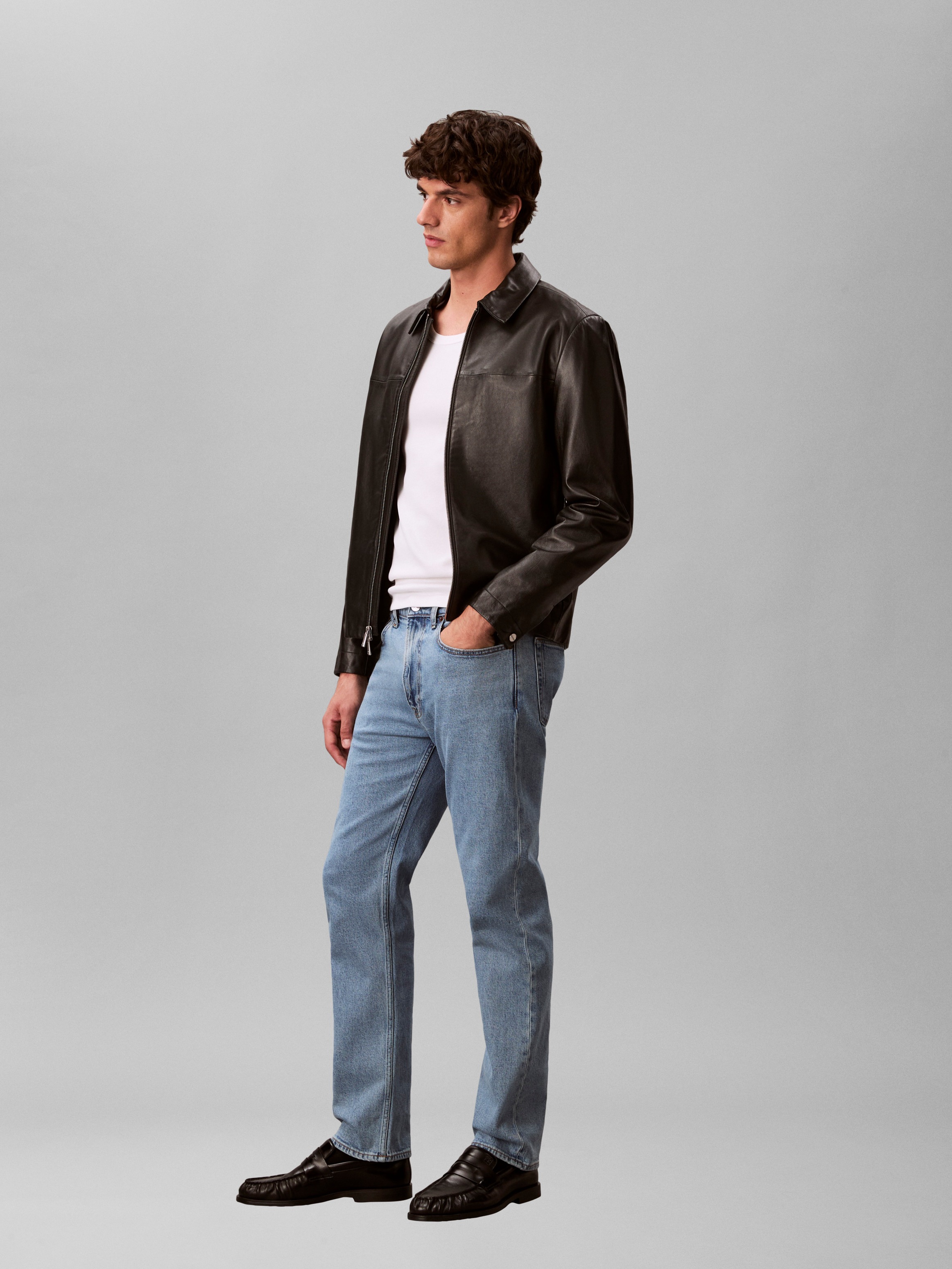 Calvin Klein Jeans Gerade Jeans »STANDARD STRAIGHT« Regular fit mit gerader Beinform