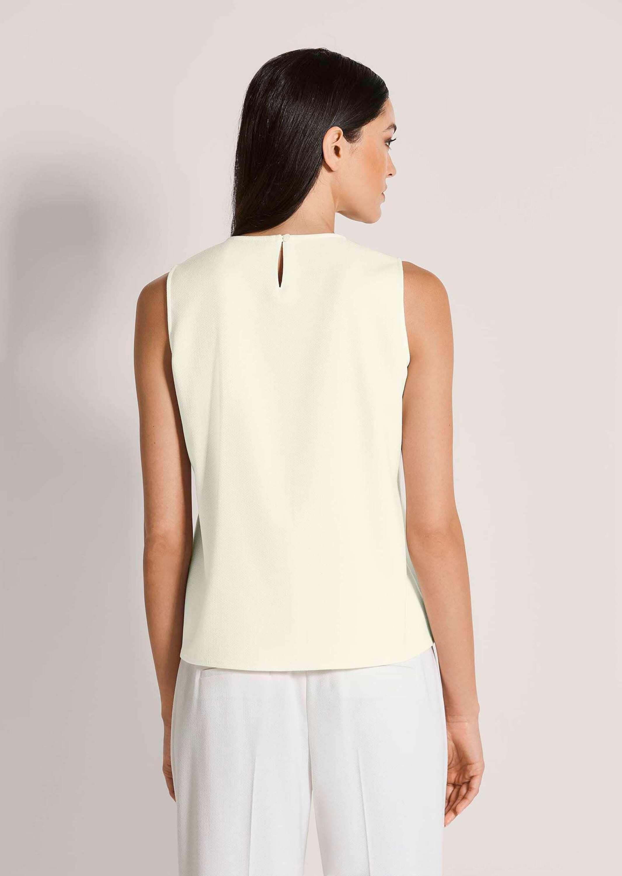 MADELEINE Trägertop »Top Klassisches kurzärmliges Blusentop mit Schlitz« Rückseitiger Schnitt