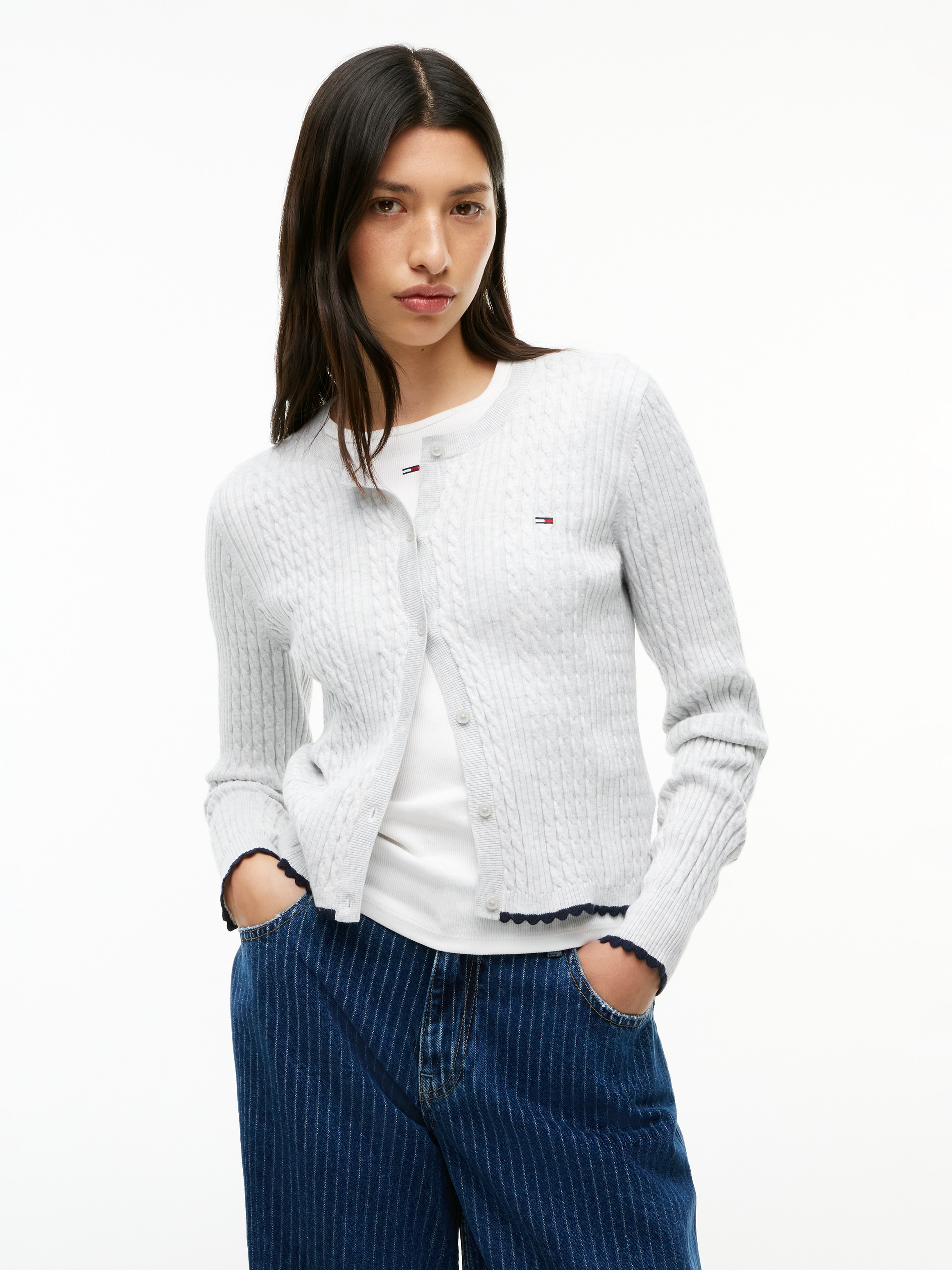 Tommy Jeans Strickjacke »TJW CABLE CREW NECK CARDIGAN EXT« Viskosemischung, mit Zopfmuster