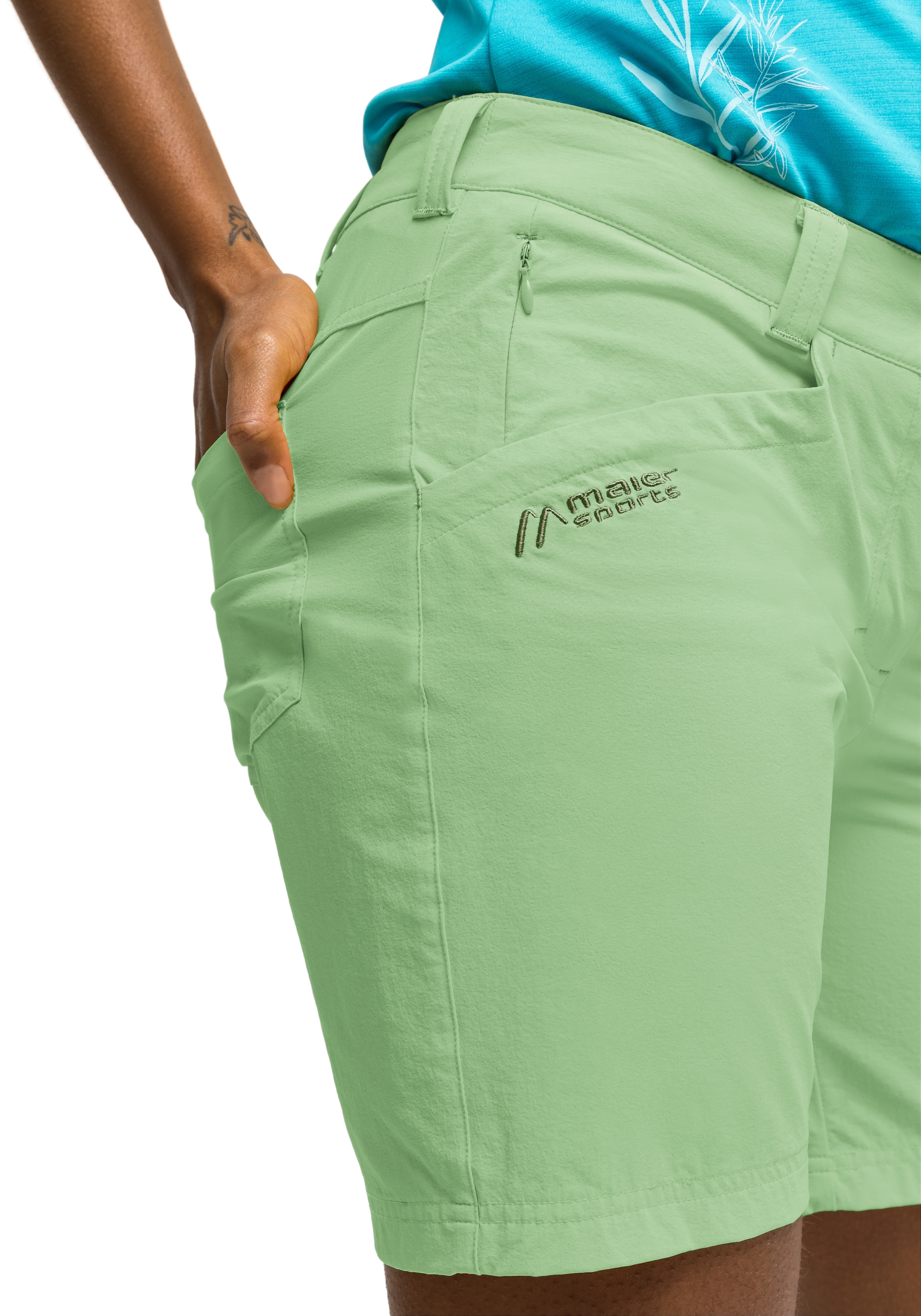 Maier Sports Funktionsshorts »Lulaka Shorts«, Damen Shorts, kurze Wanderhose, Outdoorhose mit 4 Taschen, Regular Fit