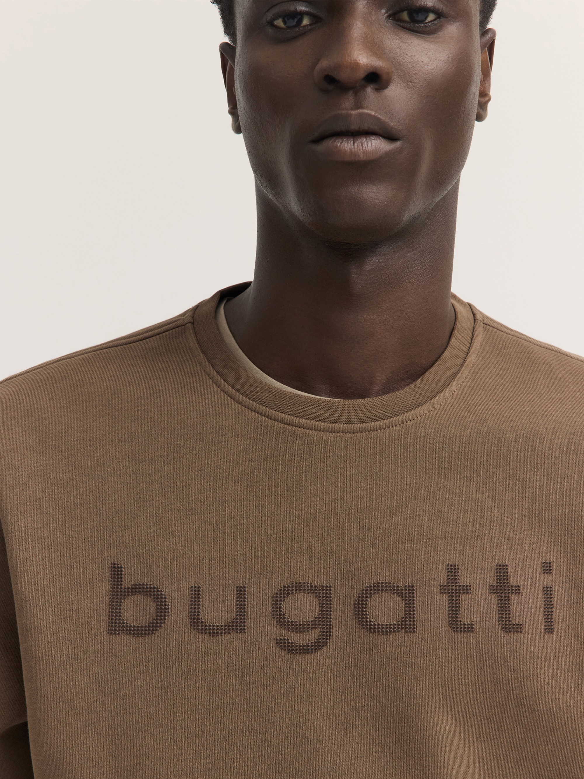 bugatti Sweatshirt »Modern Fit«, Modern Fit Baumwolle Rundhals
