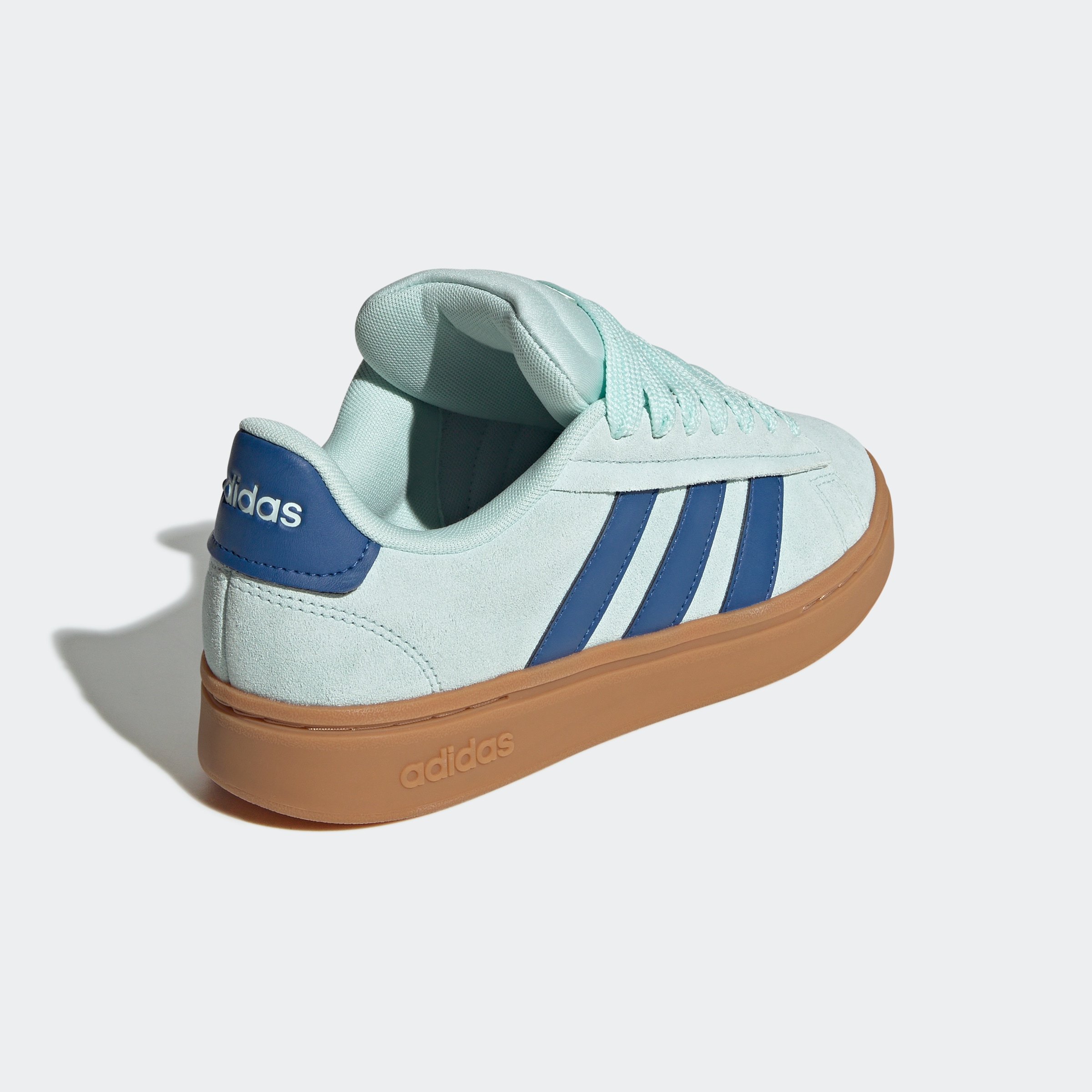 adidas Sportswear Sneaker »GRAND COURT ALPHA«, Design inspiriert vom adidas Campus 00