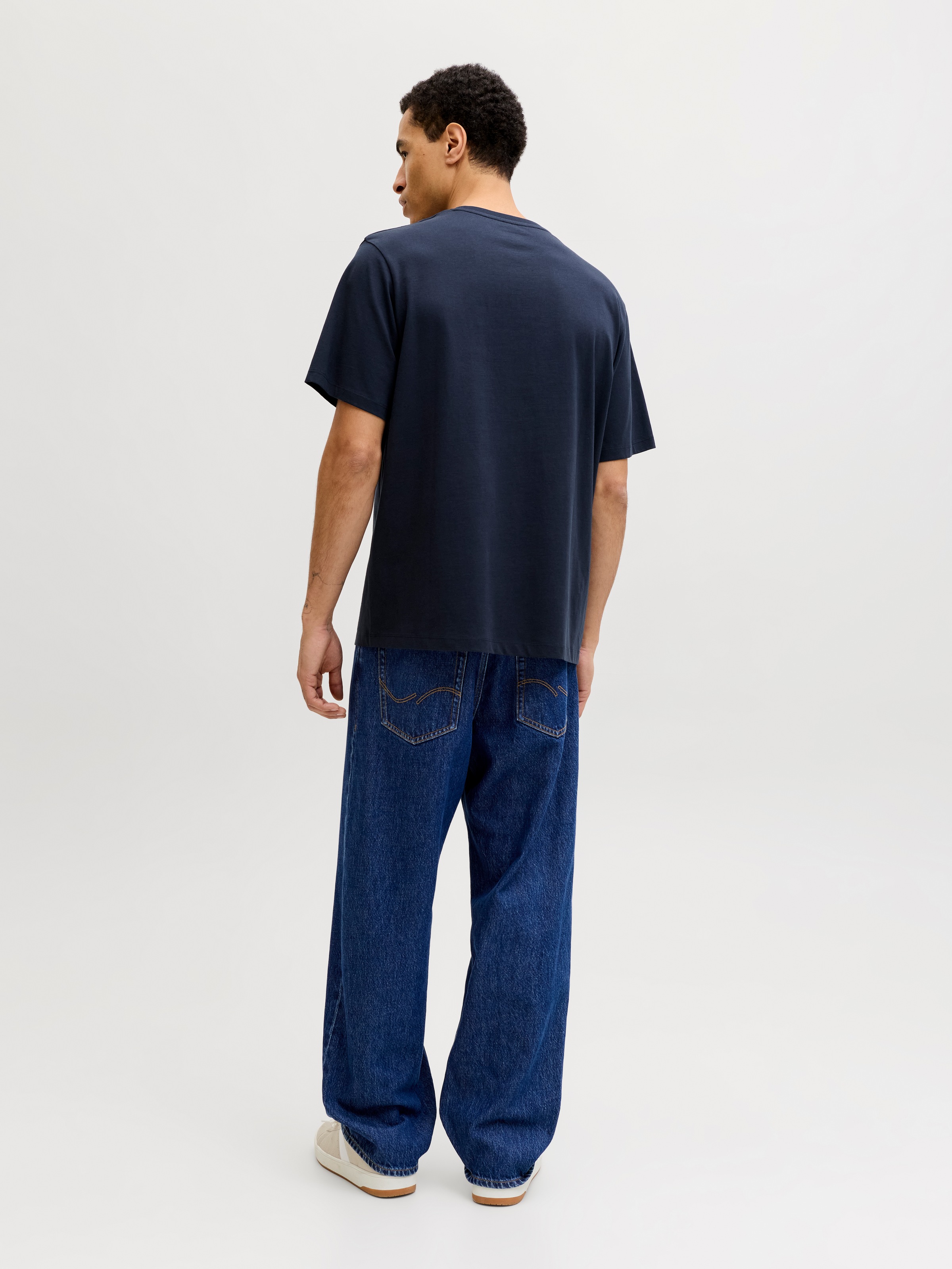 Jack & Jones Rundhalsshirt »JJEDOVER DENIM TEE SS O-NECK SN« mit Logobranding