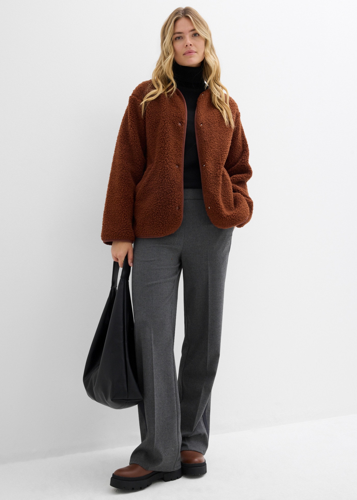 bonprix Fleecejacke mit Teddy-Fleece, Oversize-Passform, hüftbedeckende Länge