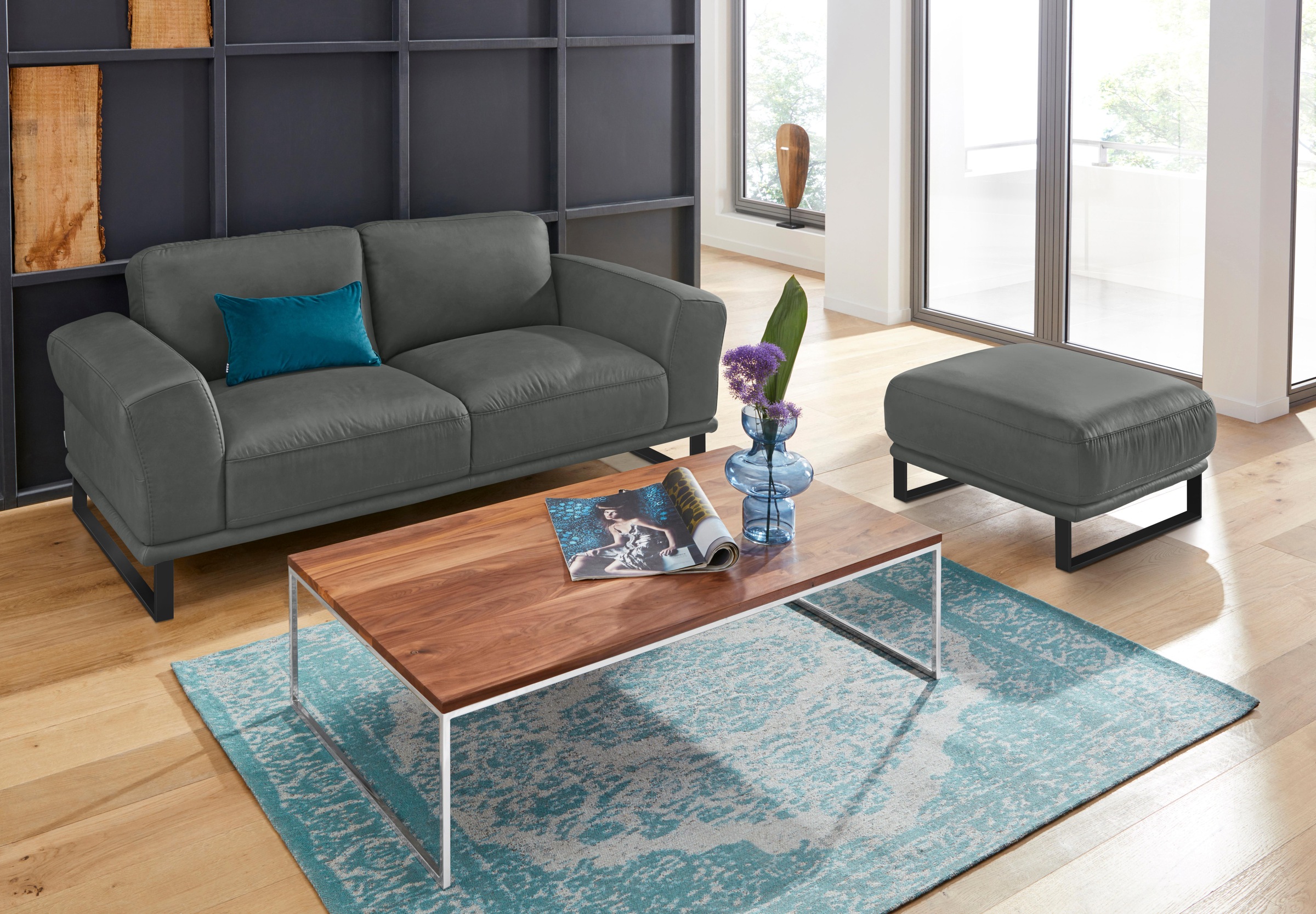W.SCHILLIG Hocker »montanaa«, mit Metallkufen in Schwarz pulverbeschichtet, Breite 71 cm