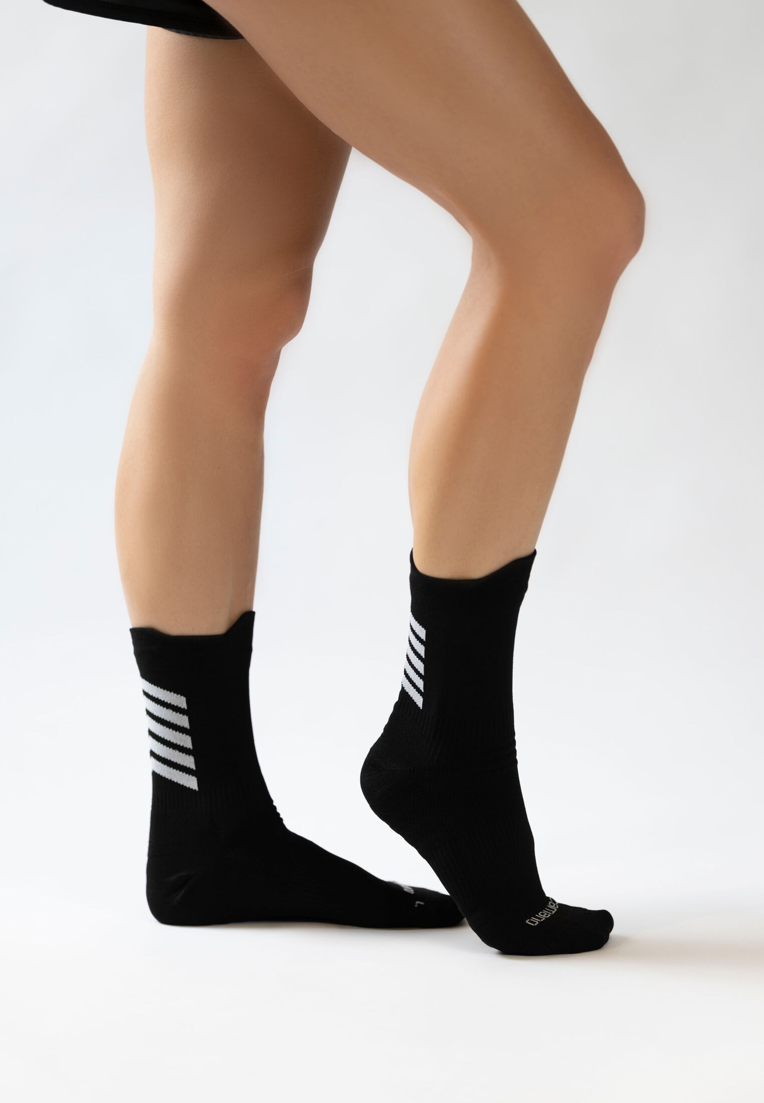 Camano Socken »Sportsocke 3er Pack«, 3er Pack Sportsocken mit optimalem Fußklima dank Mesheinsätzen