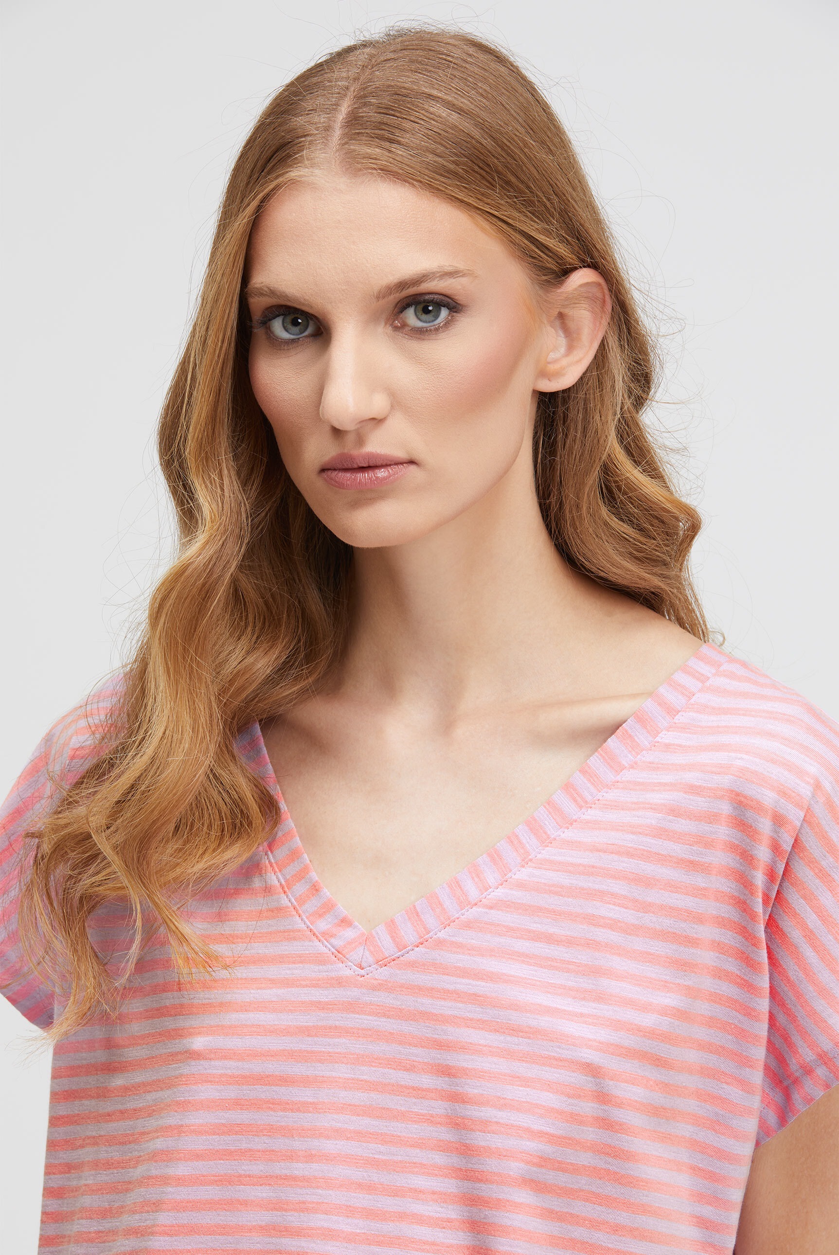 Milano Italy V-Shirt, aus Baumwolle