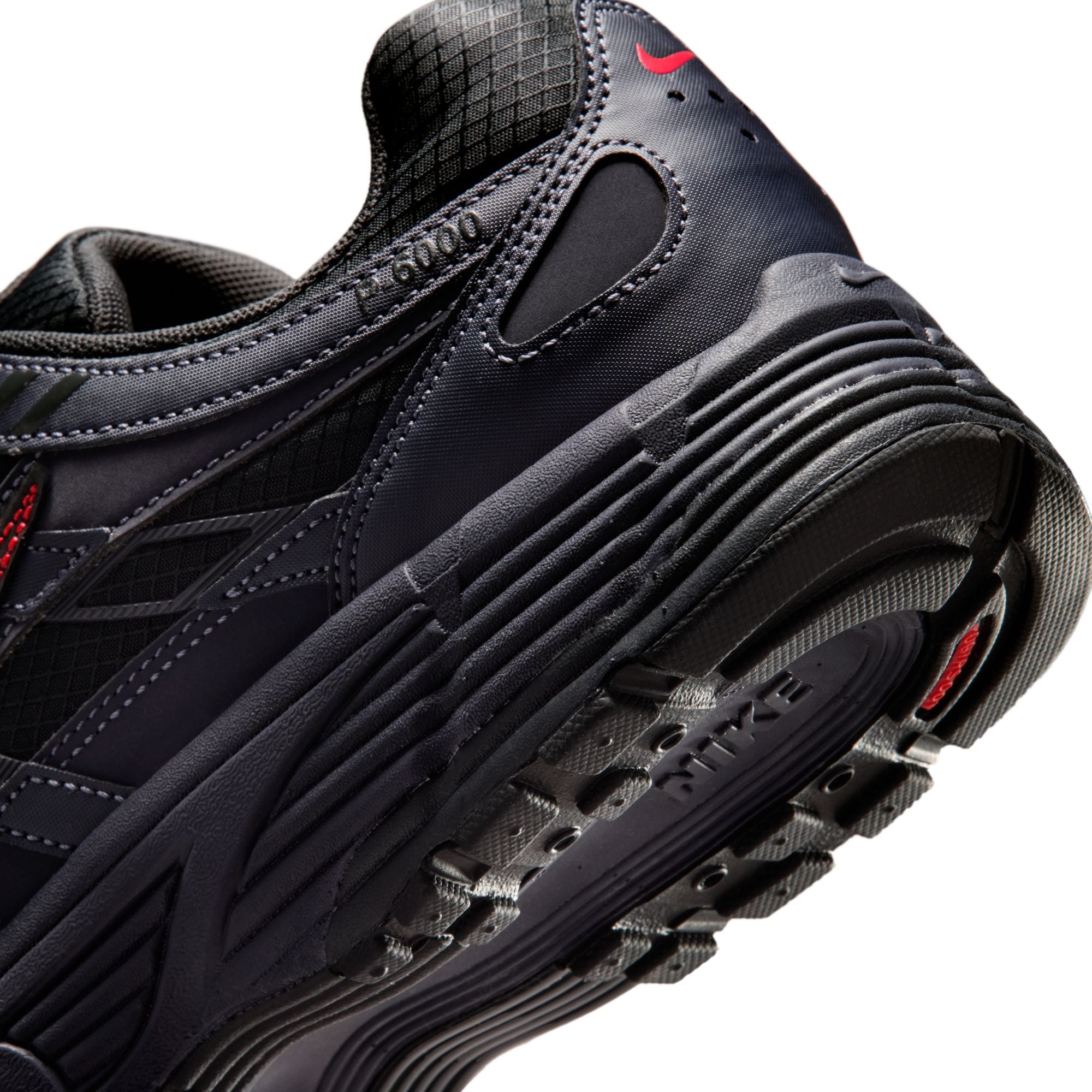 Nike Sportswear Sneaker »P-6000 SE«