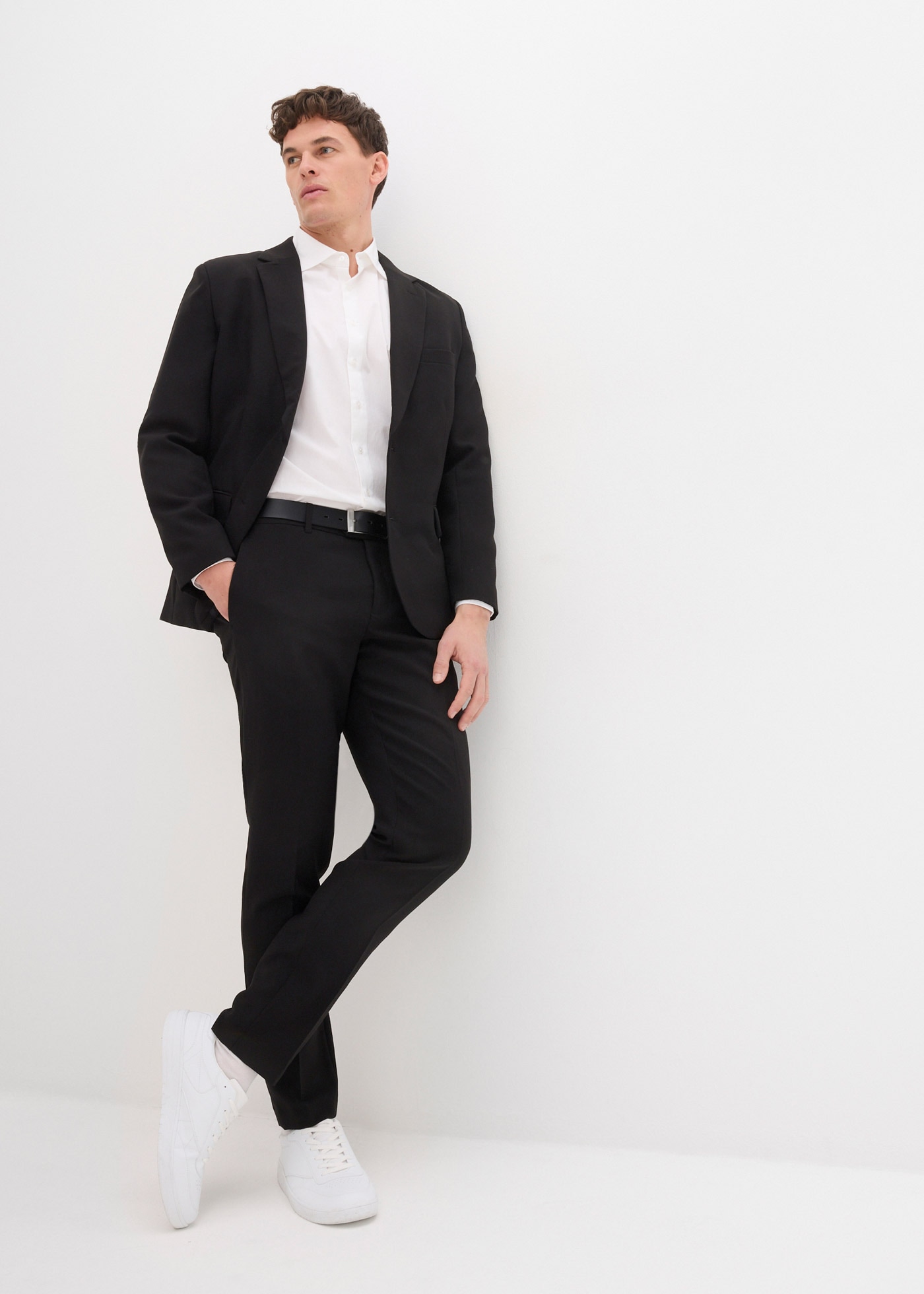 bonprix Anzughose  Slim Fit, aus Polyester, festlicher Stil, Businessmode