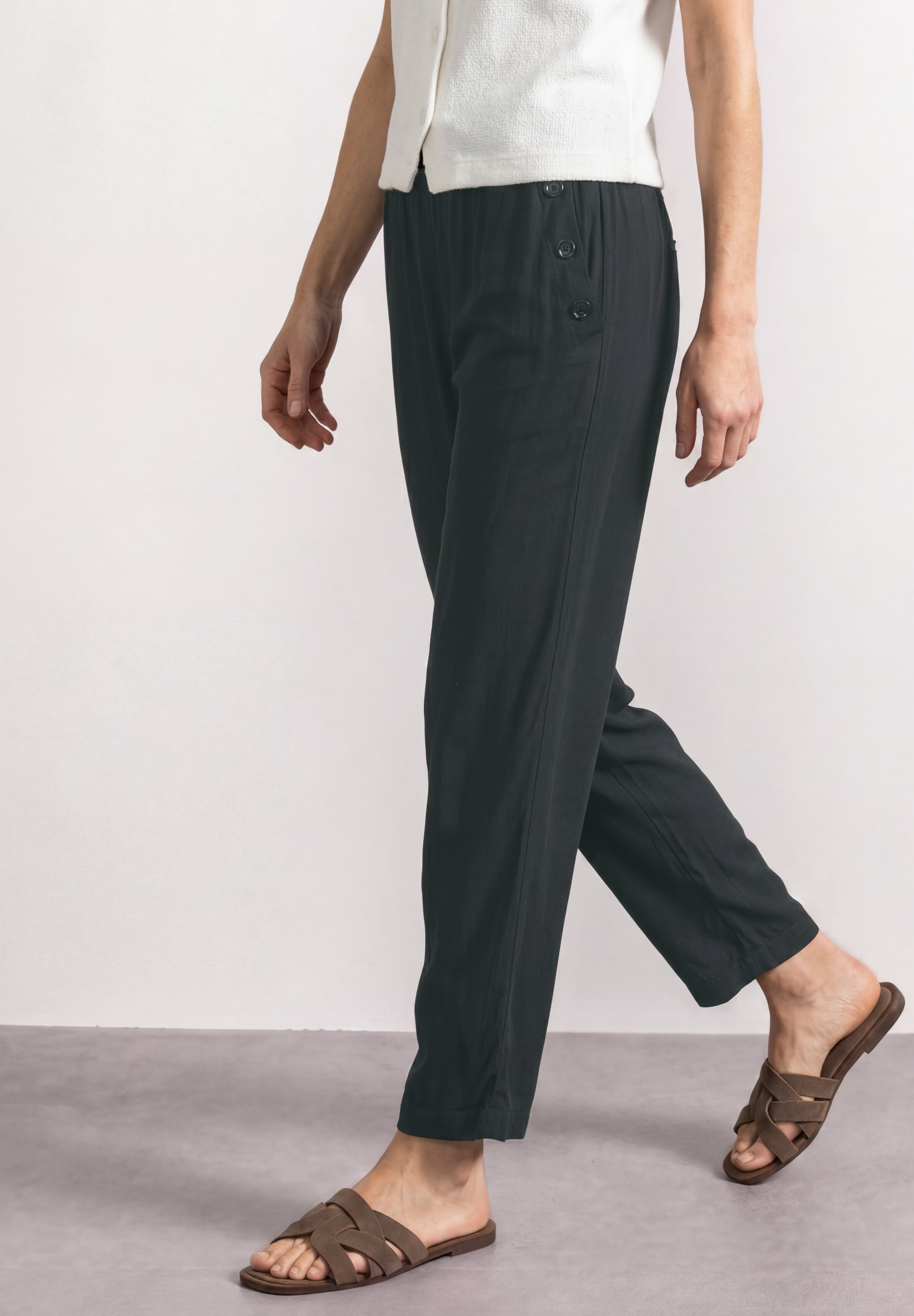 STREET ONE Stoffhose  mit Wide Legs