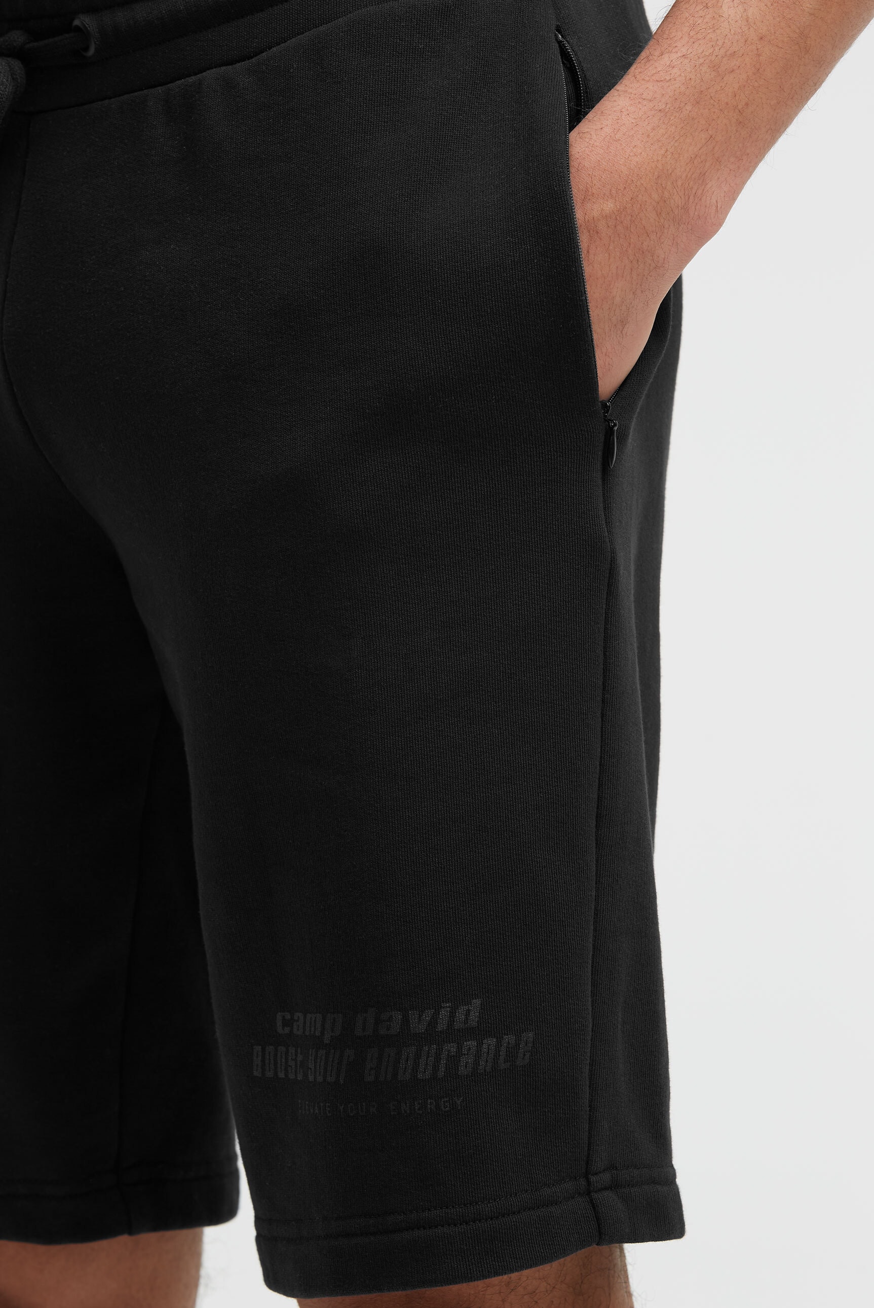 CAMP DAVID Sweatshorts  mit Elastikbund & seitlichen Taschen
