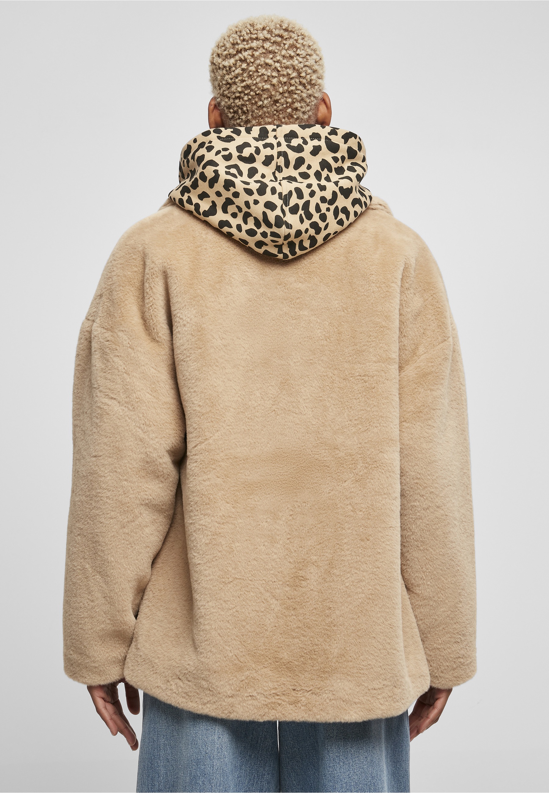URBAN CLASSICS Winterjacke »Urban Classics Damen Ladies Lapel Teddy Jacket« 1 Stk. tlg. ohne Kapuze