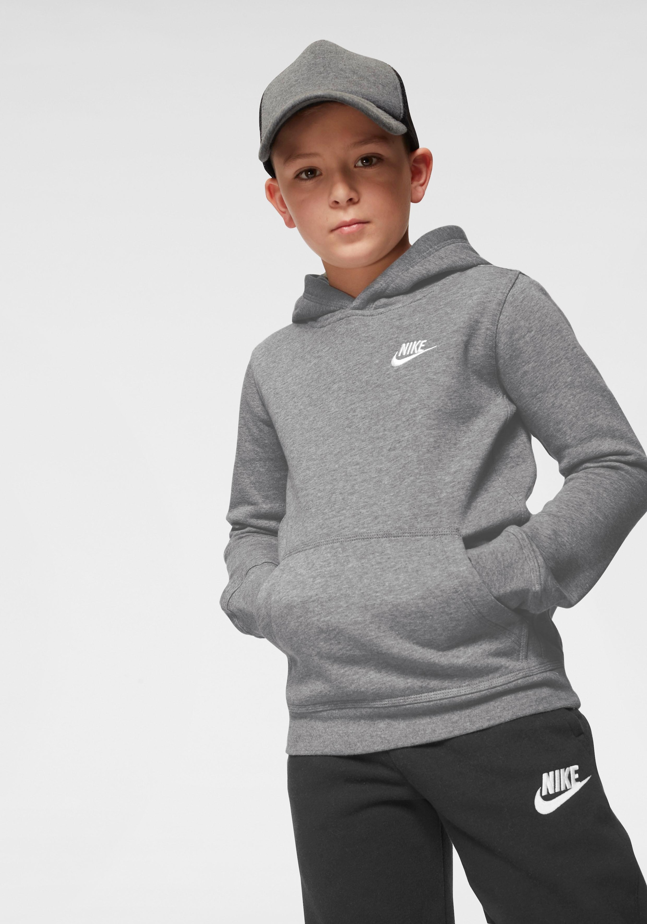 Nike Sportswear Kapuzensweatshirt "Club Big Kids Pullover Hoodie"