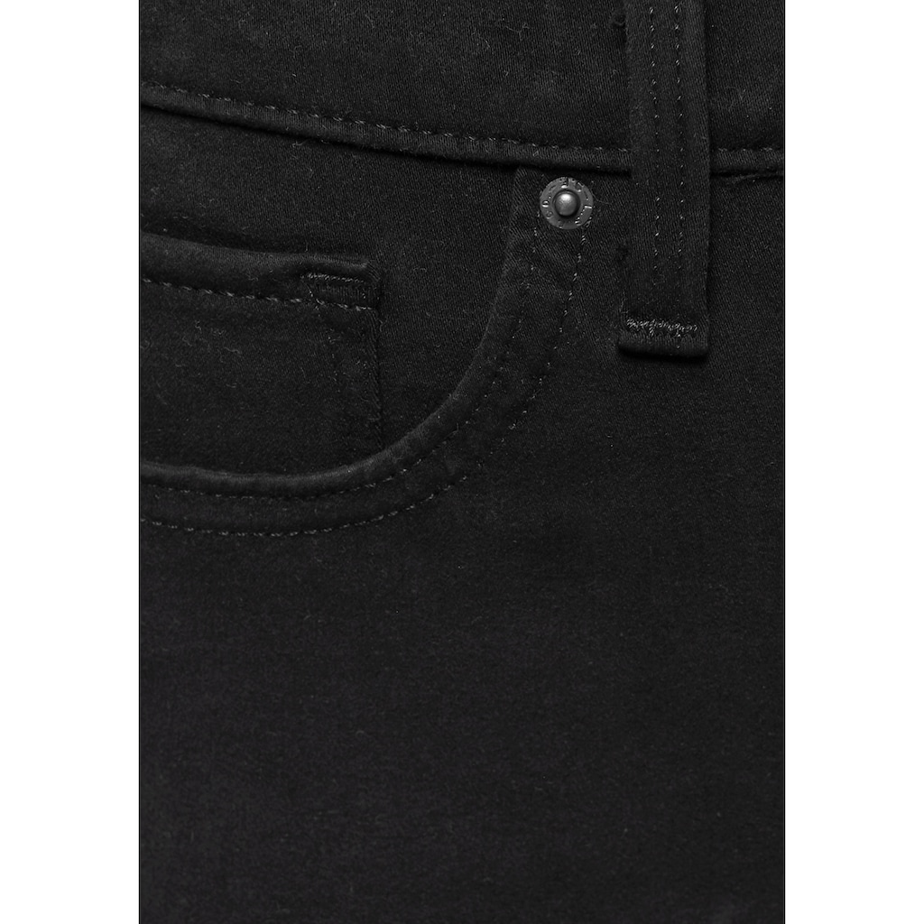 Levi's® Gerade Jeans »314 Shaping Straight«