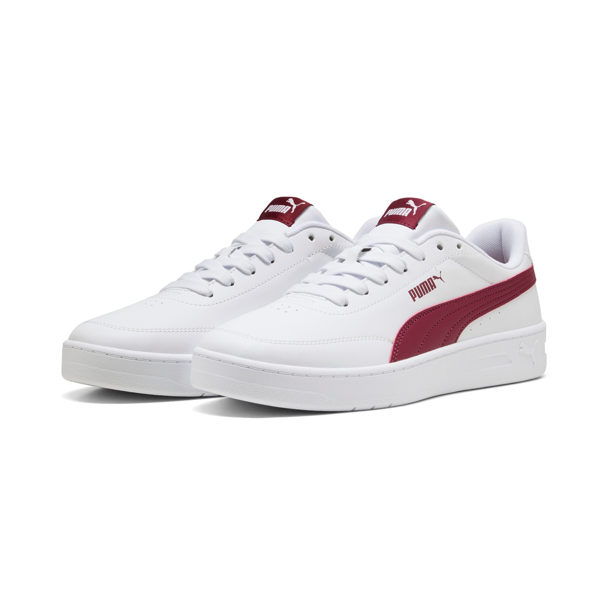 PUMA Sneaker "COURT CLASSIC CLEAN" mit SoftFoam+ Innensohle, mit Synthetik-Obermaterial, mit Schnürung
