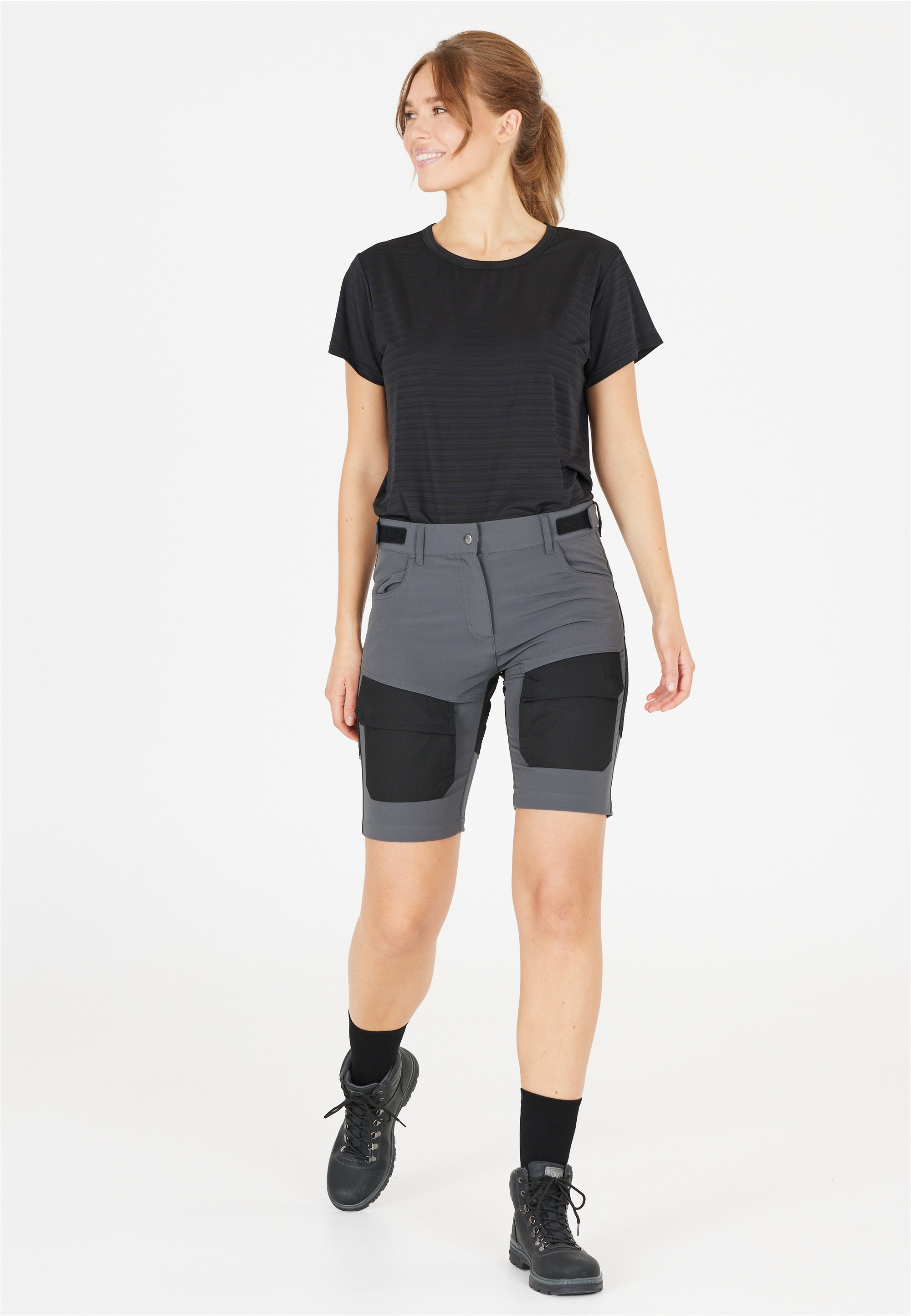 WHISTLER Shorts »Lara«, mit dehnbarem Funktionsstretch