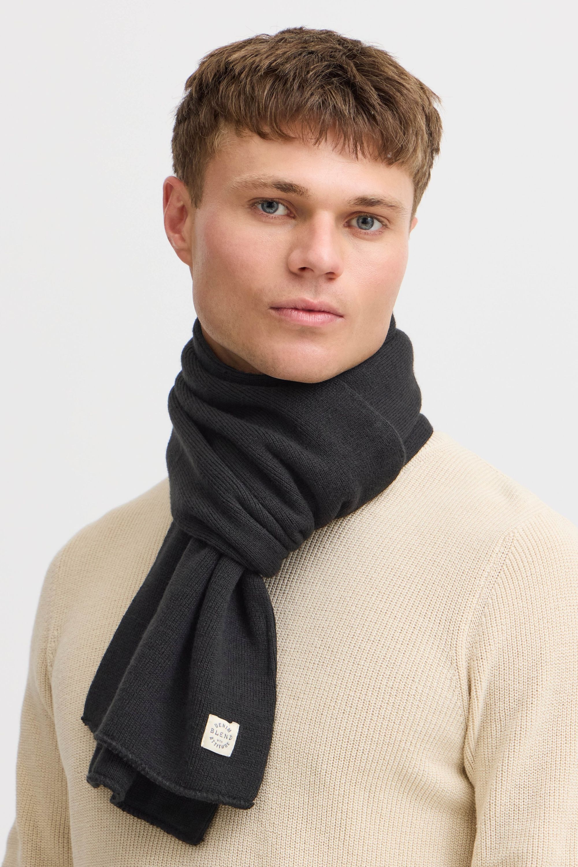 Blend Strickschal "BHScar" Schal mit Logobadge günstig online kaufen