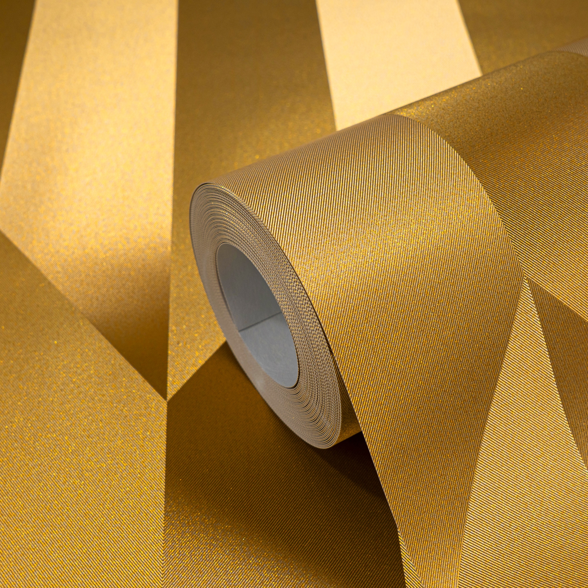 CosmoLiving by Cosmopolitan Vliestapete »Graphic Groove-Playful Tapete« glänzend strukturiert Geometrisches Design mit modernem 3D-Effekt