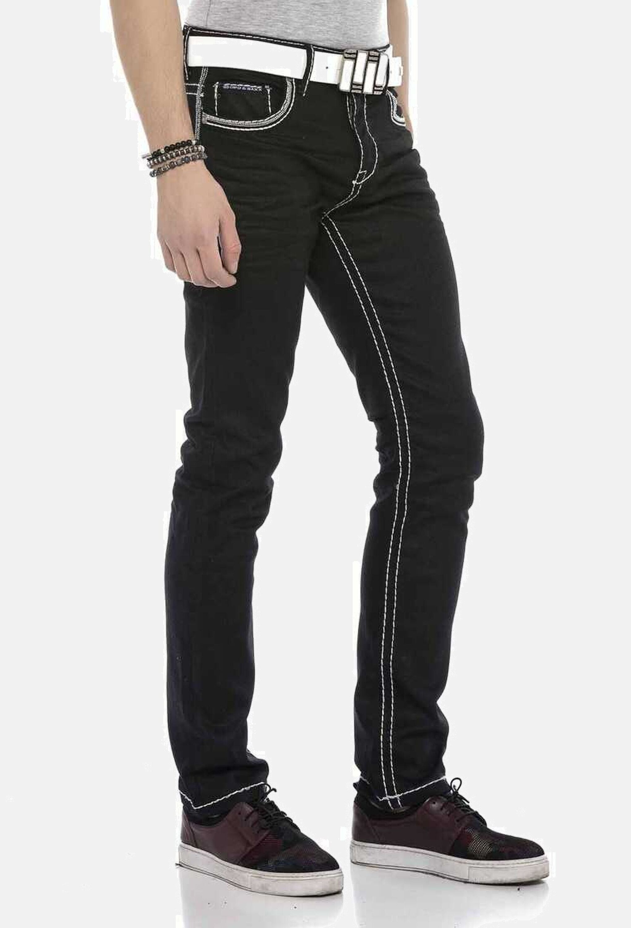 Cipo & Baxx Gerade Jeans »Cipo & Baxx Jeans« mit farblich abgehobenen Nähten, CD553