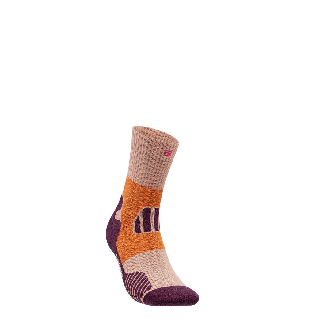Bauerfeind "Trail Run Mid Cut Socks, Women" für das Laufen im Gelände entwickelt
