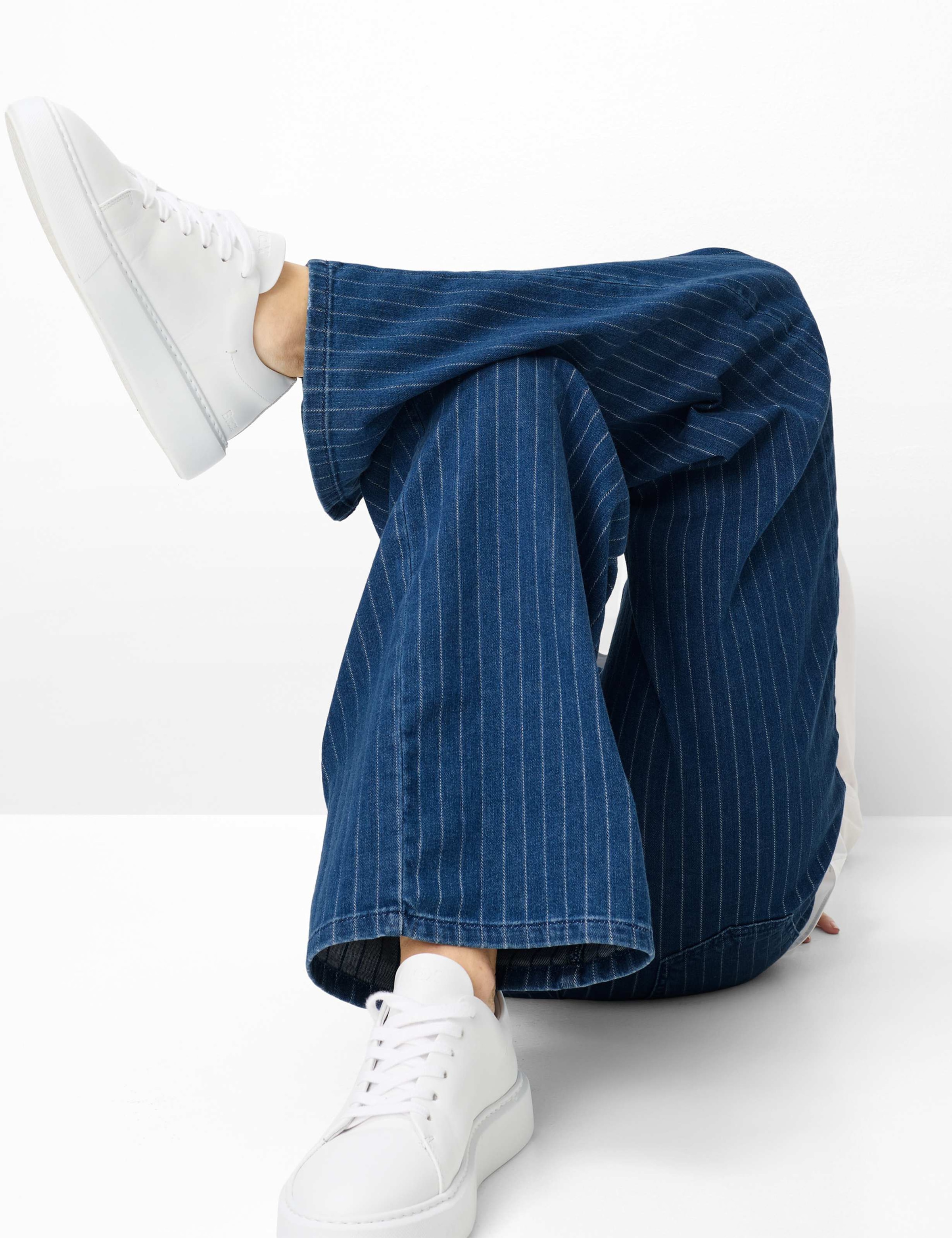 RAPHAELA by BRAX 5-Pocket-Jeans »Style LAURA FLARED«