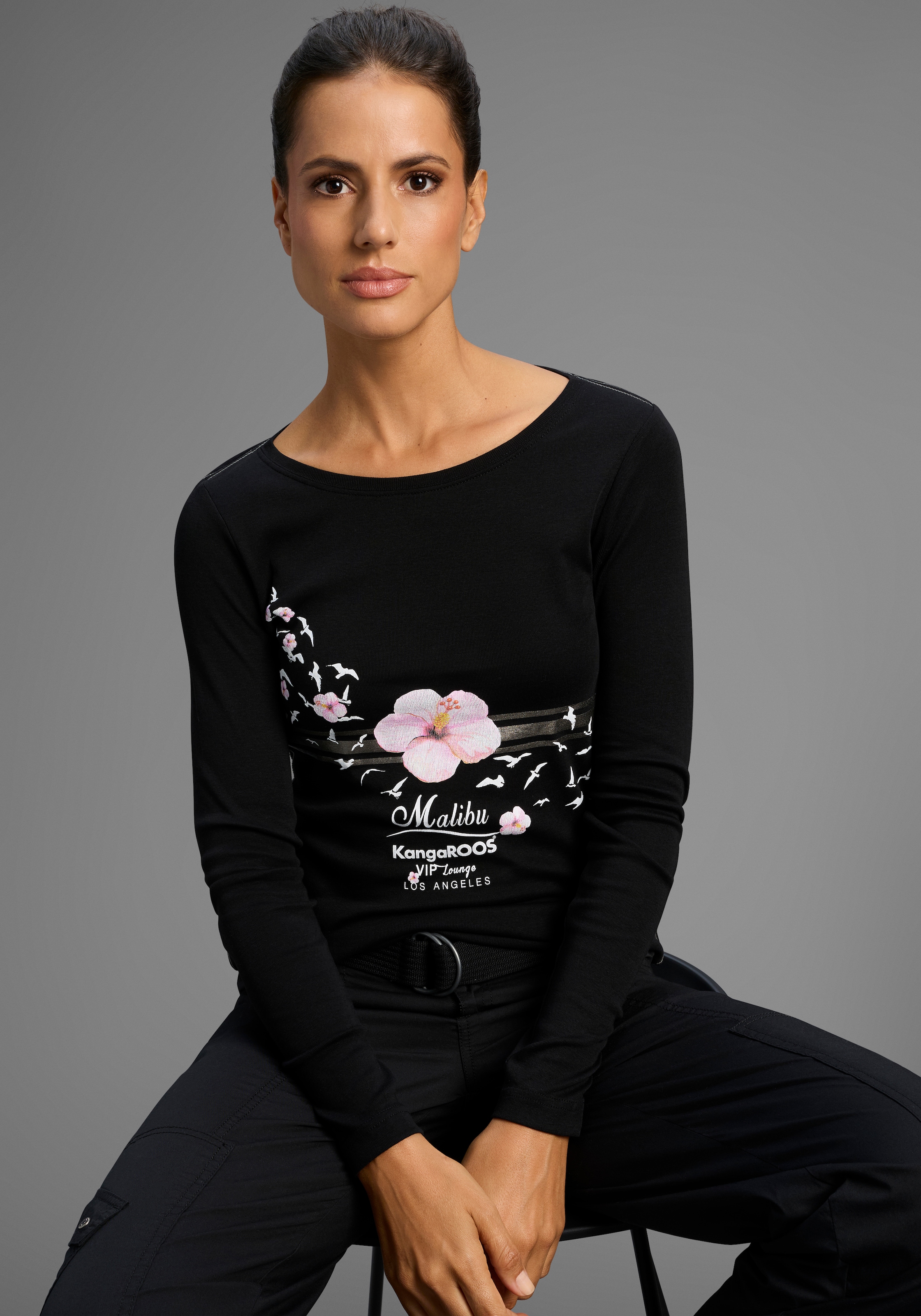 KangaROOS Longsleeve Langarm, sehr figurbetonter Schnitt, mit Print