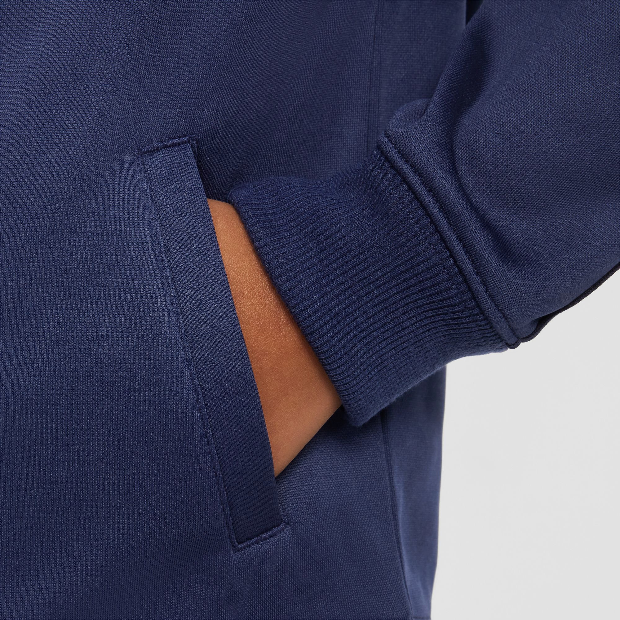 Nike Sportswear Trainingsanzug »NKN FULL ZIP SET WITH LOGO TAP« 2 tlg. zweiteiliges Set, für Kinder, aus Polyester