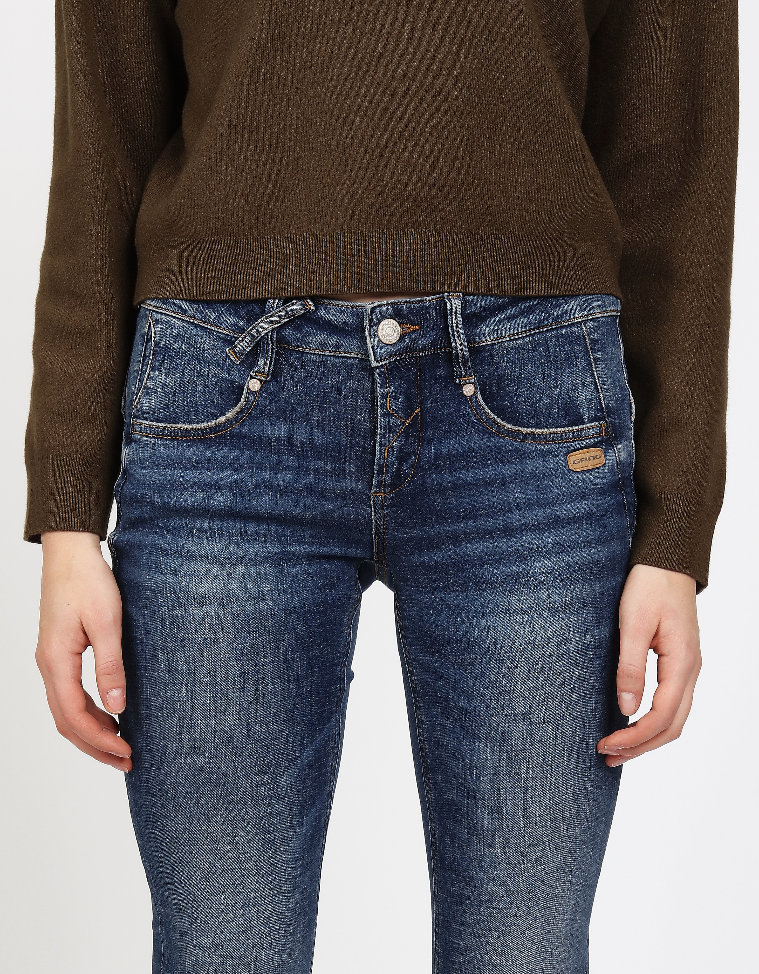 Thumbnail - GANG Skinny-fit-Jeans "94NELE", mit Rundpasse und seitlichen Dreieckseinsätzen f. e. tolle Silhouette