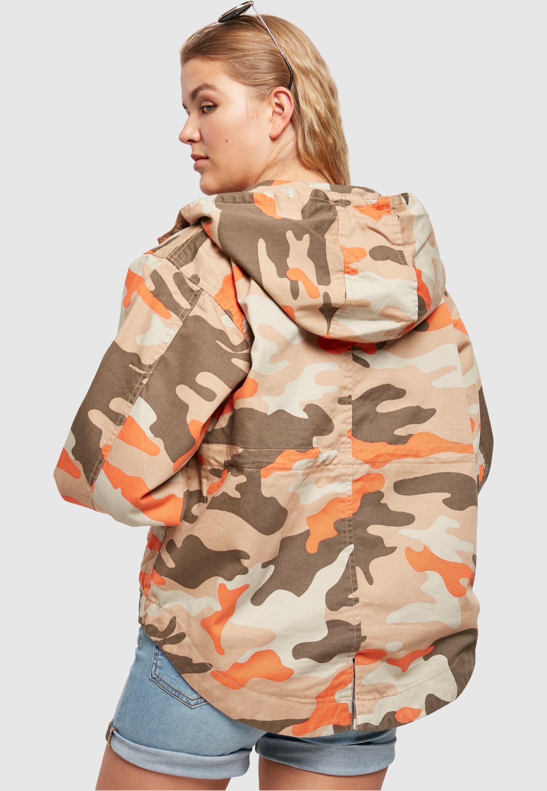 URBAN CLASSICS Allwetterjacke »Urban Classics Damen Ladies Oversized Camo Parka Jacket«, (1 St.), mit Kapuze