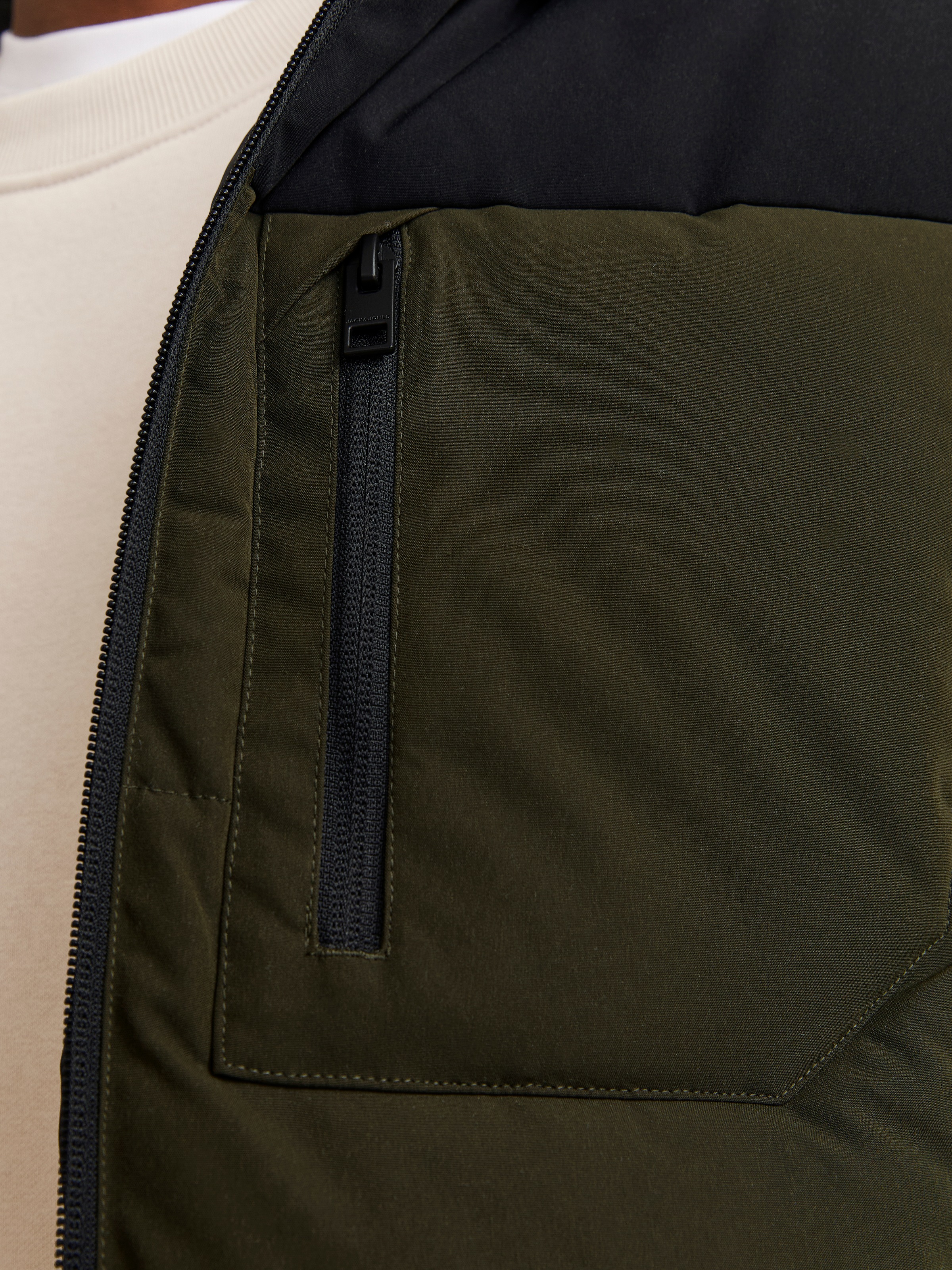 Jack & Jones Steppjacke »JJEOTTO PUFFER JACKET SN«, mit Kapuze