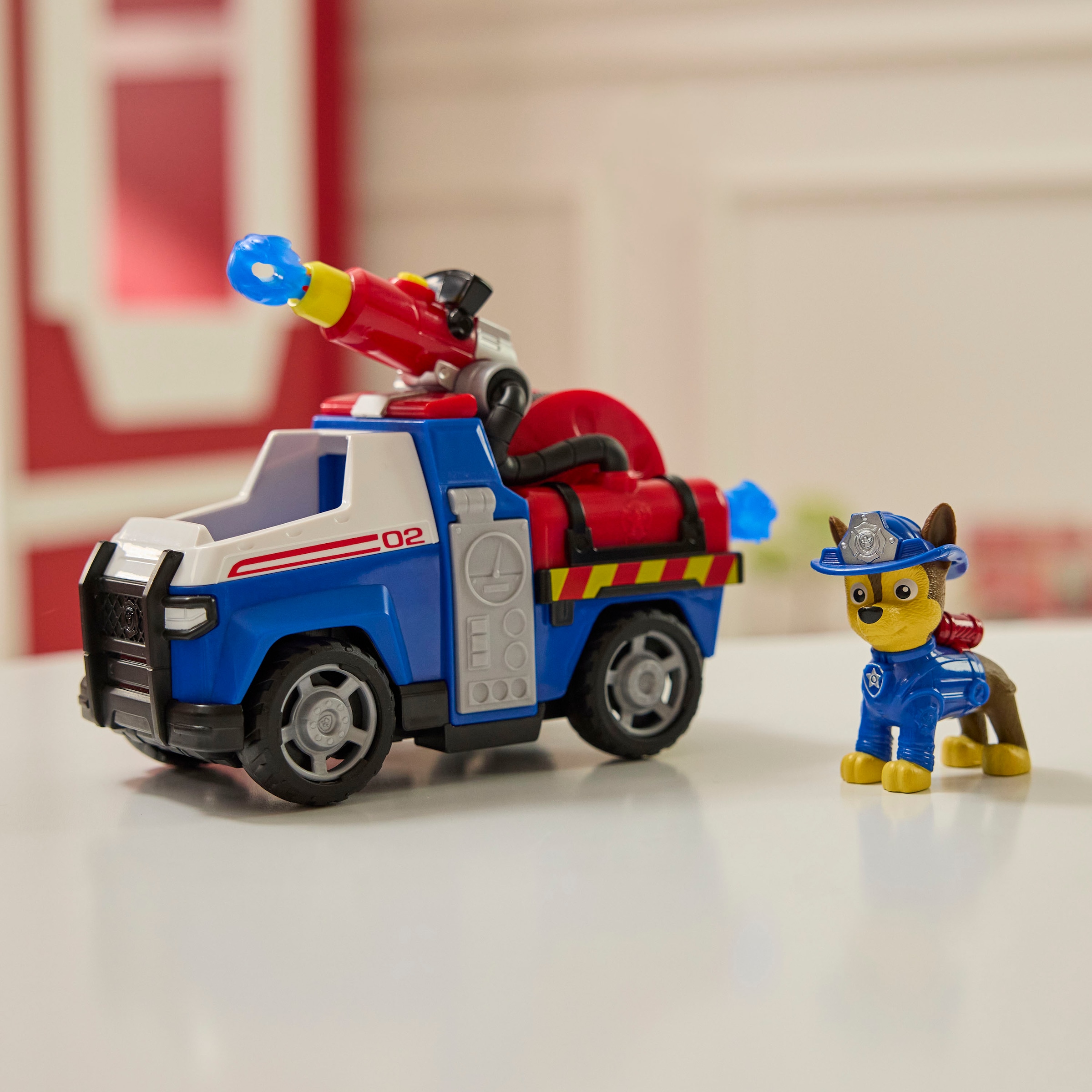 Spin Master Spielzeug-Auto »PAW Patrol Fire Rescue - Chases Rettungsfahrzeug«