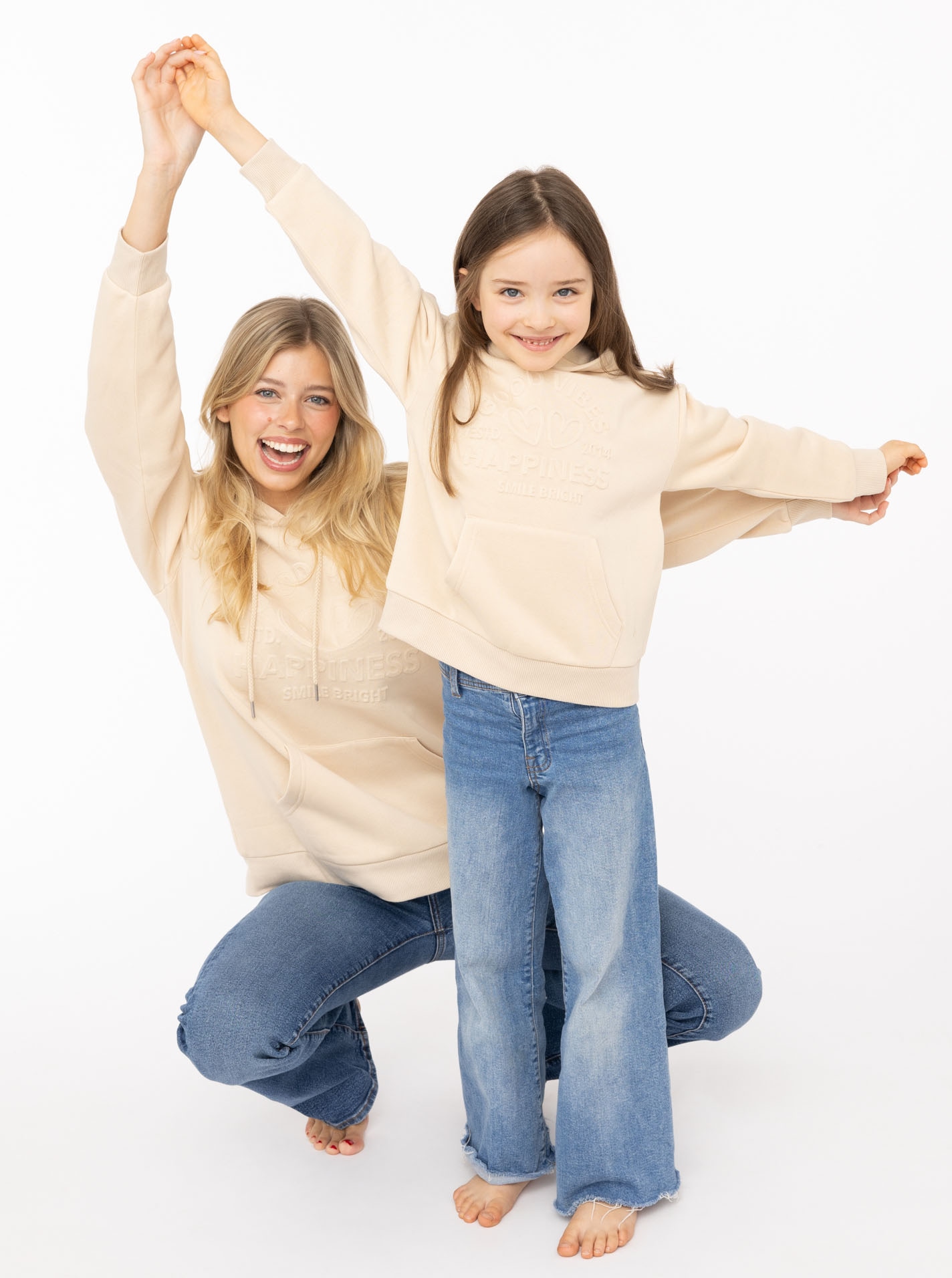 Zwillingsherz Hoodie »"Happiness Vibes"«, Mini-Me,mit Stickerei und positiver Botschaft
