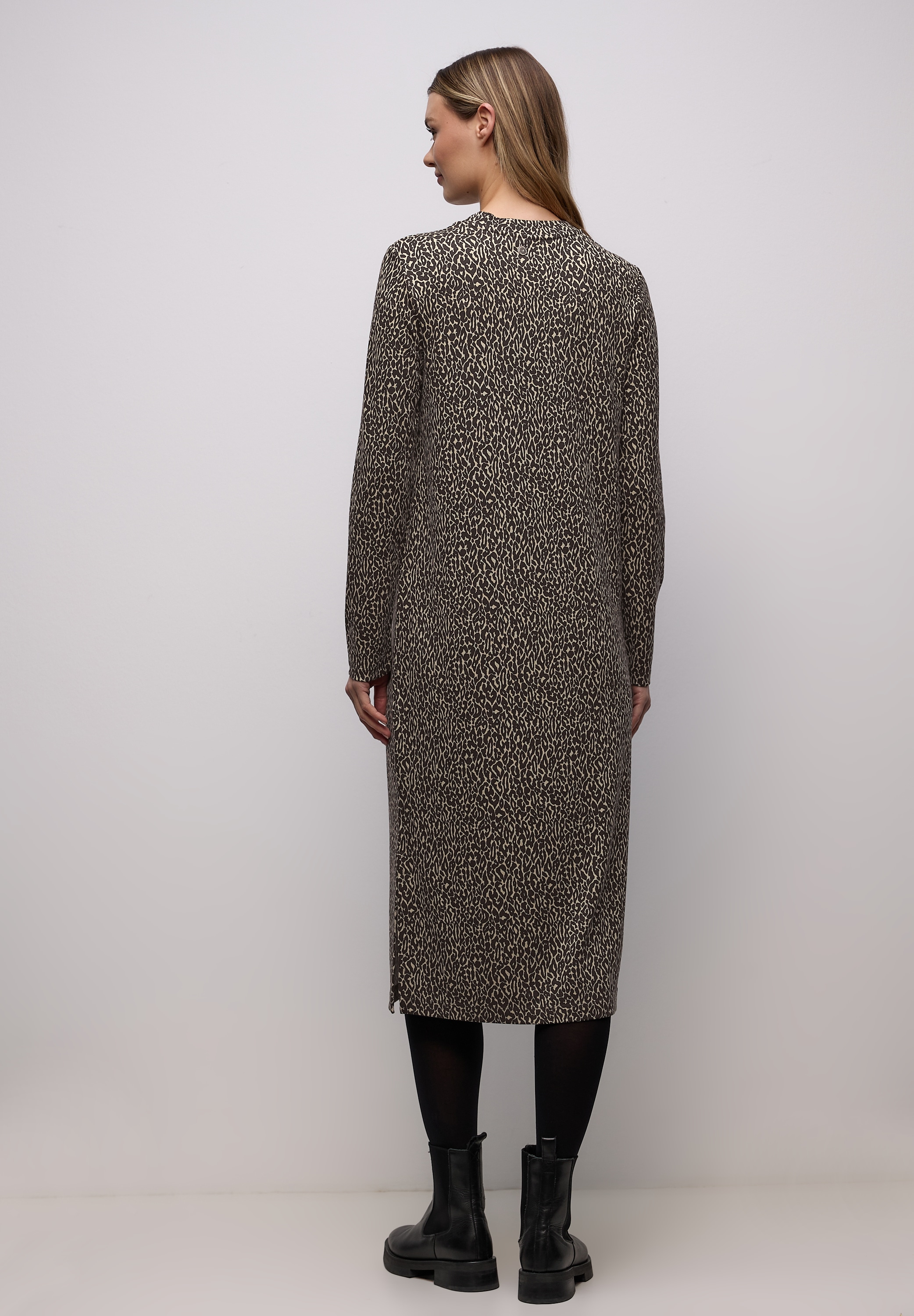 STREET ONE Midikleid Ohne Taschen im Leo-Allover-Print