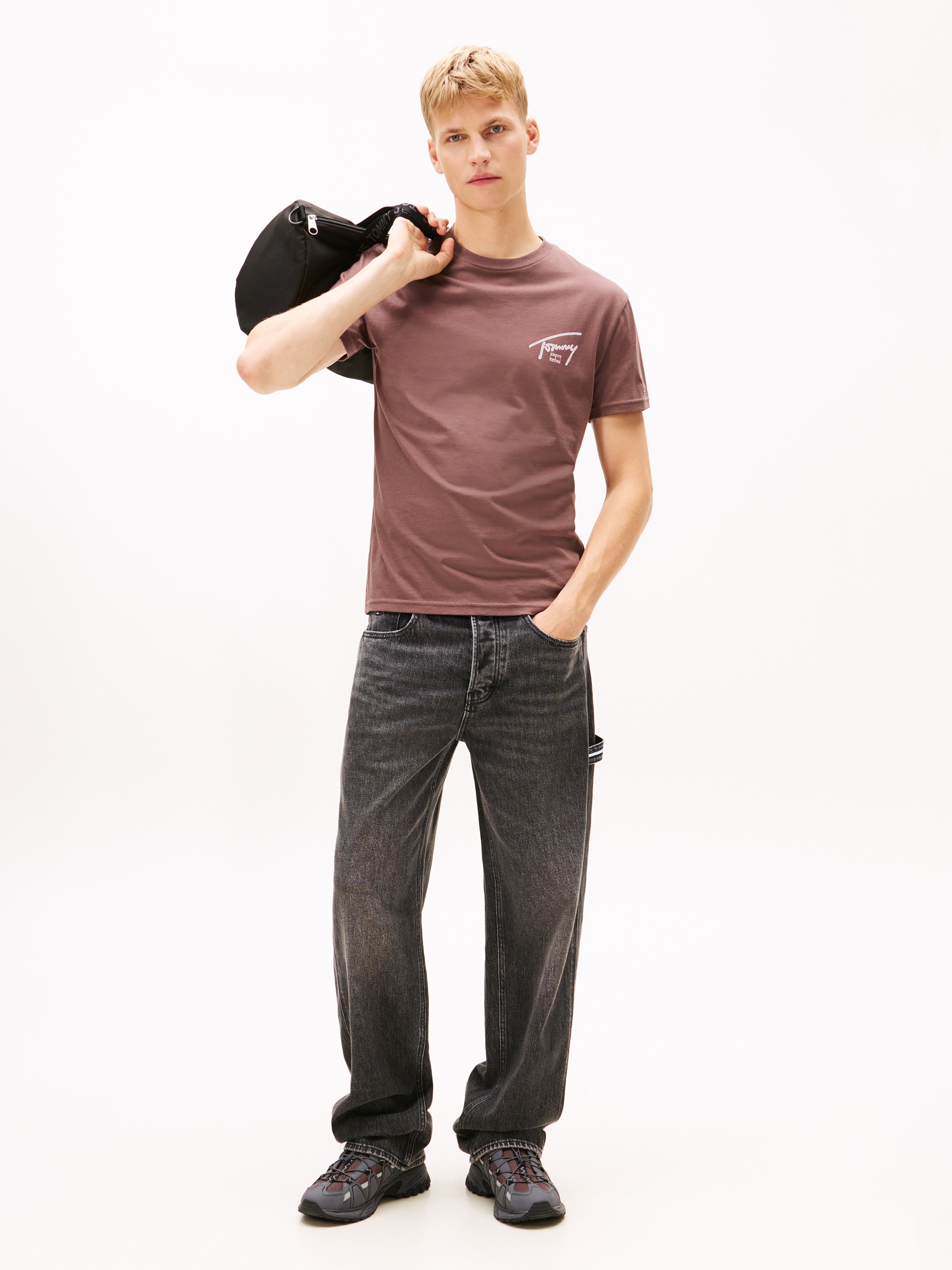 Tommy Jeans T-Shirt »TJM SIGN BACKPRINT« mit Rückenprint, regular fit, Rundhals