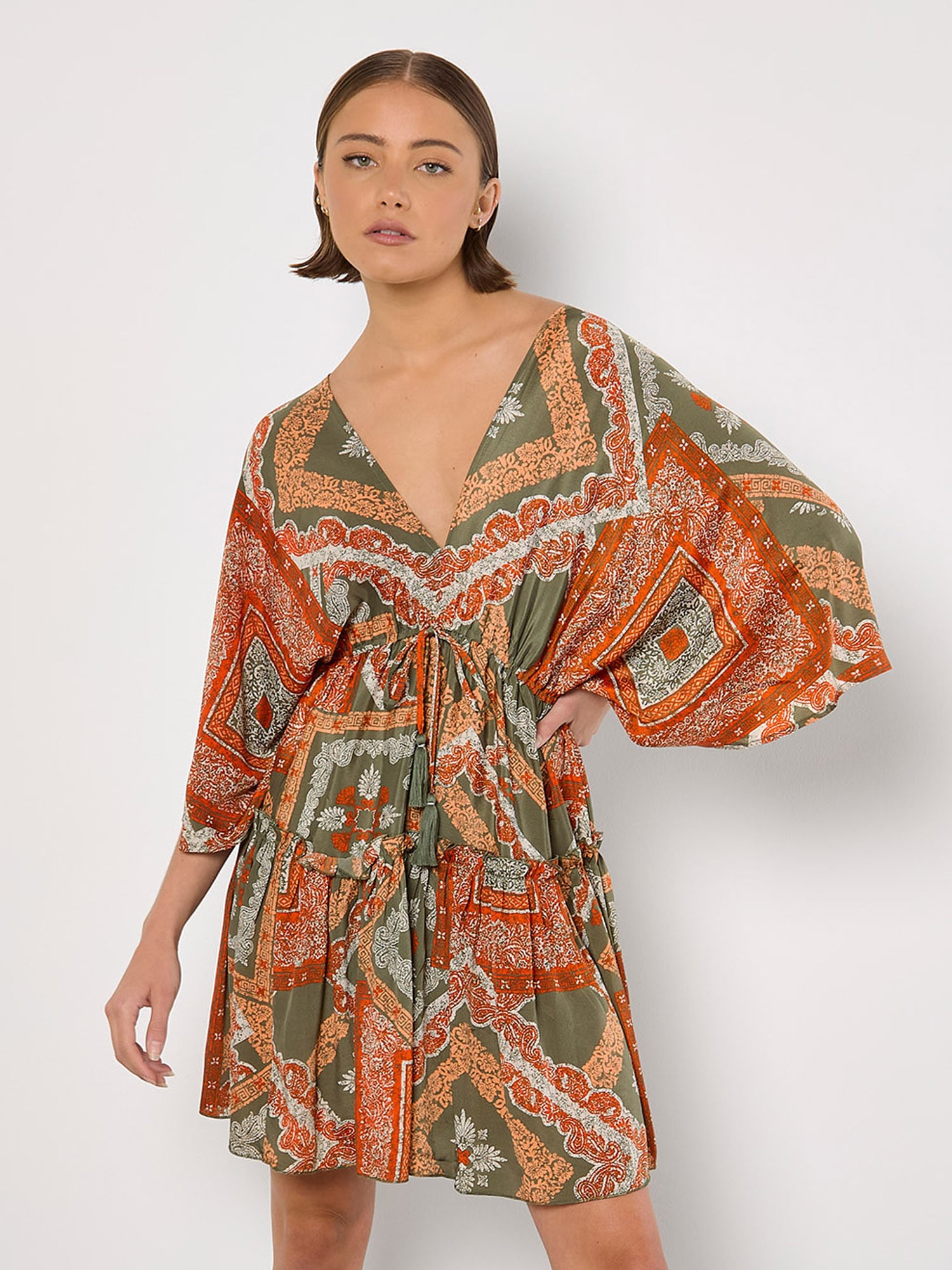 Apricot Minikleid "Kaftan-Minikleid mit Satinschal" mit Tassel