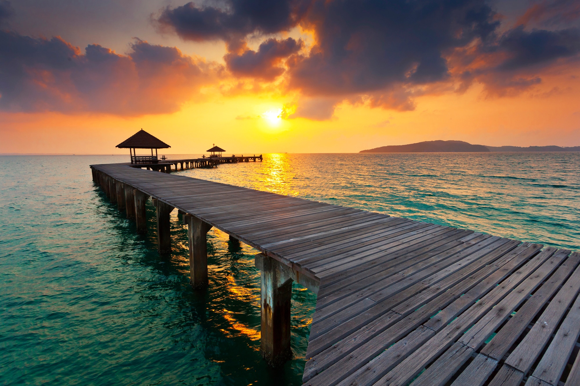 Papermoon Fototapete "HOLZ-BRÜCKE-STEG MEER OZEAN SEE THAILAND STRAND SONNE"