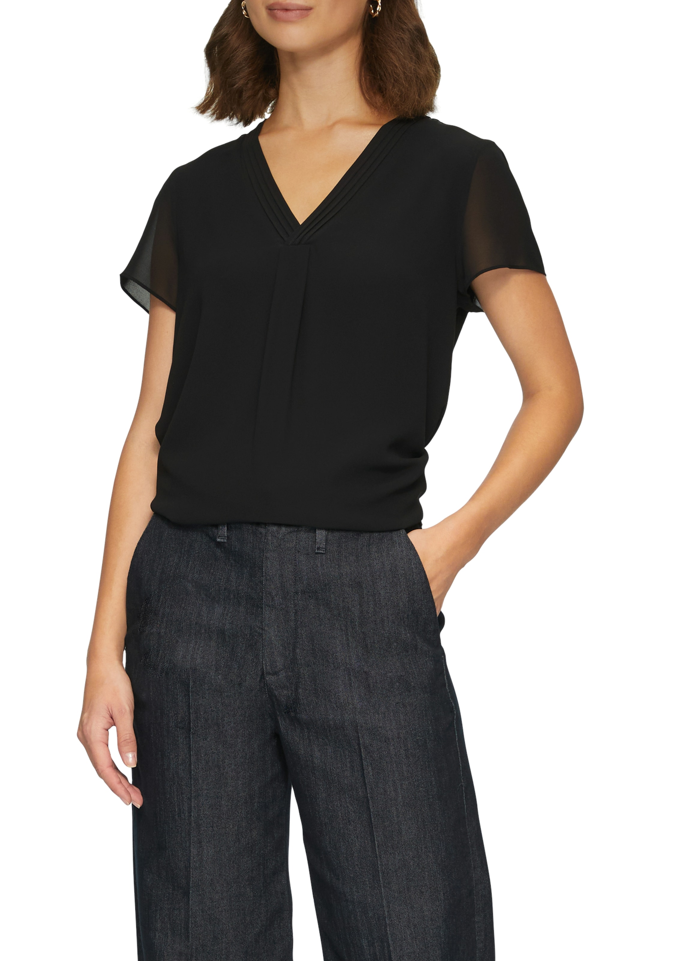 s.Oliver BLACK LABEL Shirtbluse, in Doppel-Layer-Optik und mit V-Ausschnitt