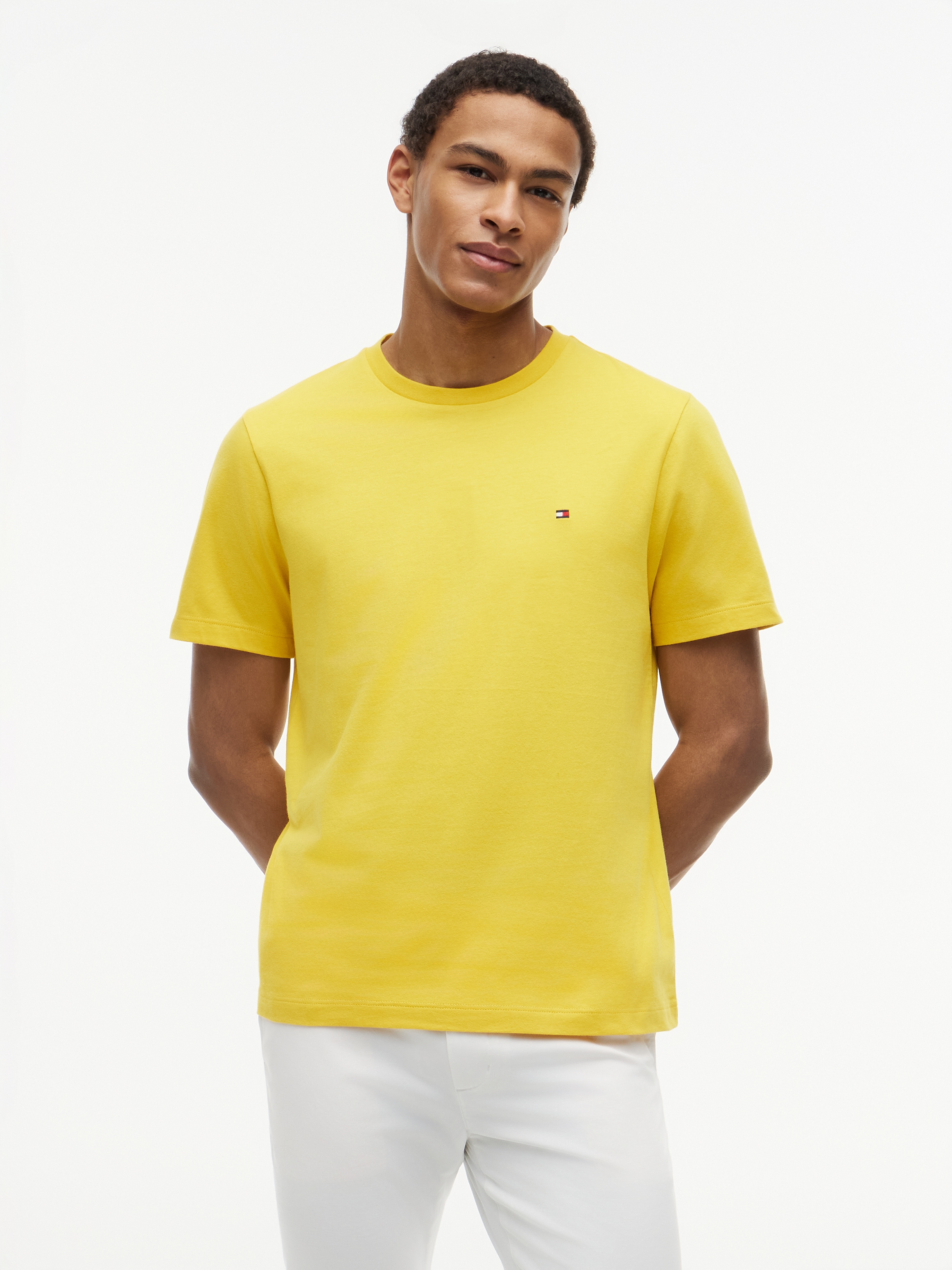 Tommy Hilfiger T-Shirt "ESSENTIAL REGULAR FIT SOLID mit Stickerei" unifarben, casual, Baumwolle, Rundhals