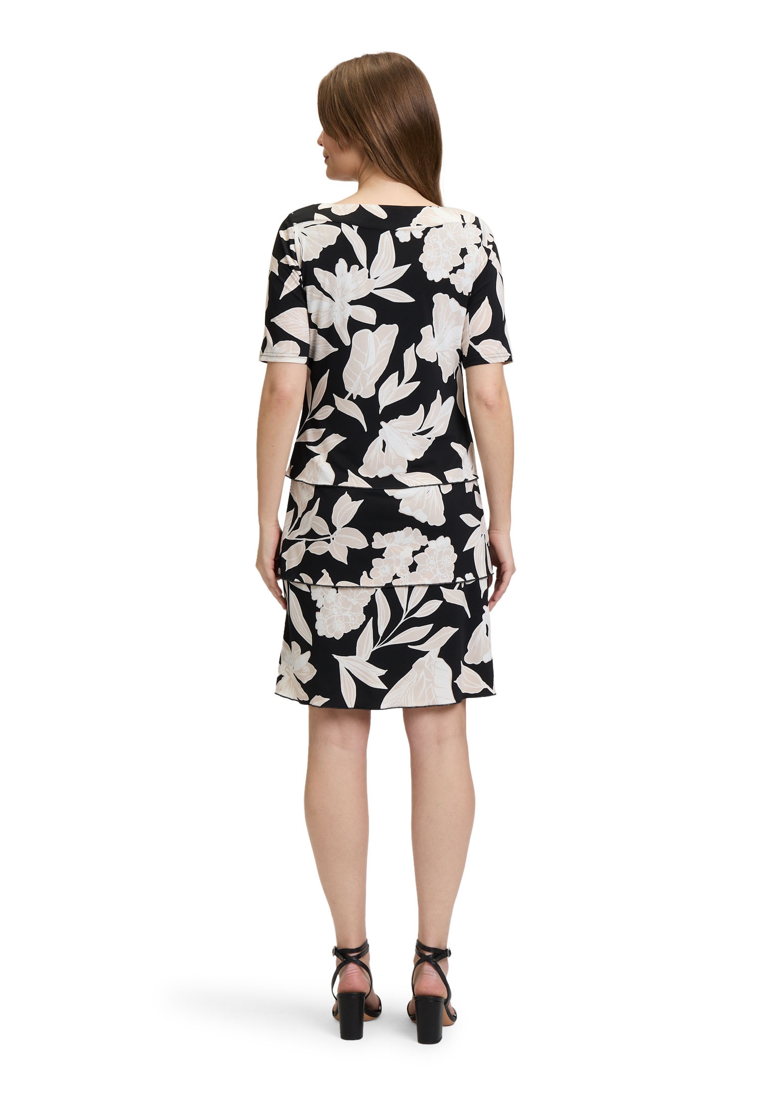 Betty Barclay Sommerkleid »Betty Barclay Stufenkleid kurzarm«, Druck