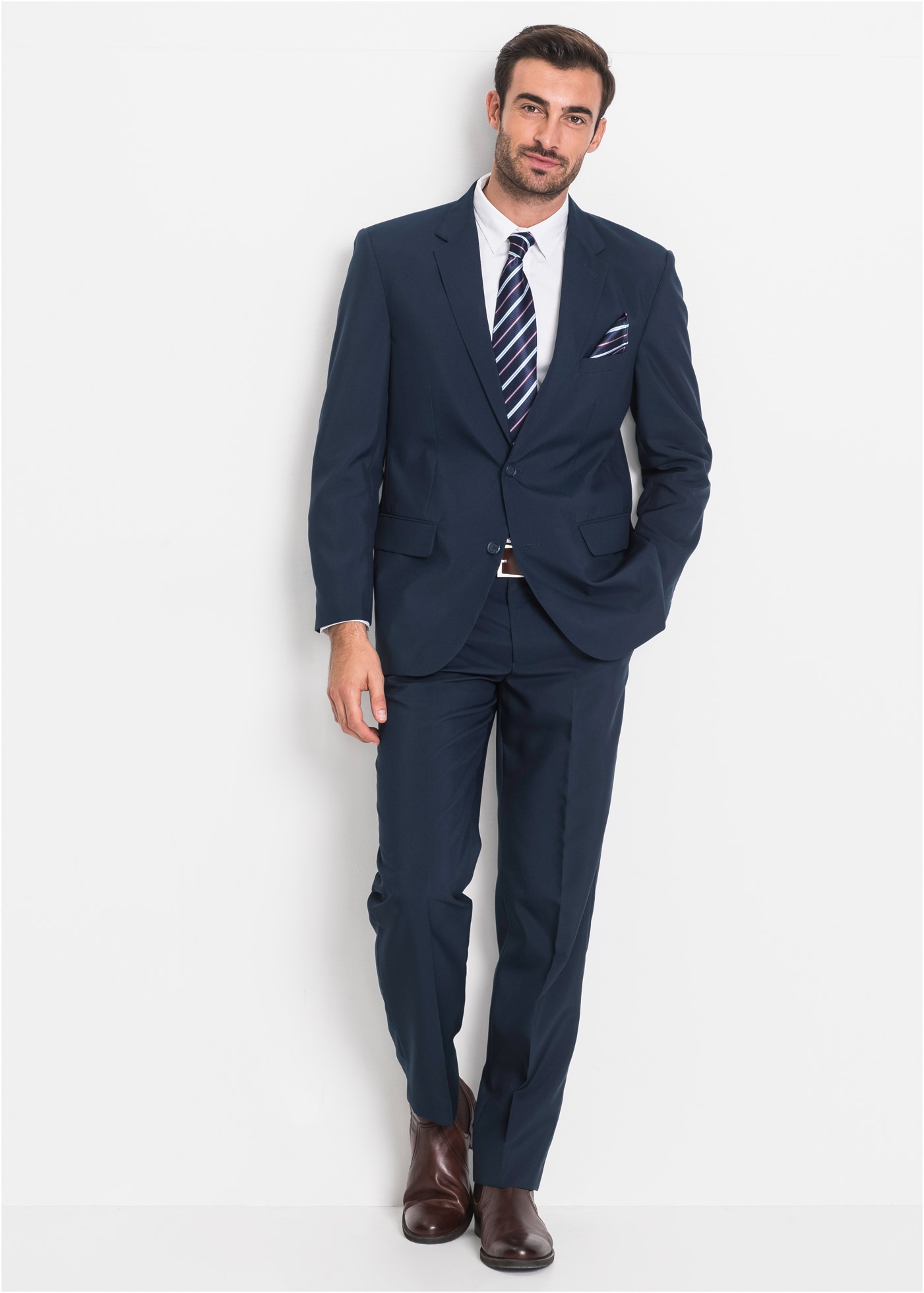 bonprix Anzug »Anzug (2-tlg. Set), Regular Fit« Set, 2 Stk. tlg. regular fit 
