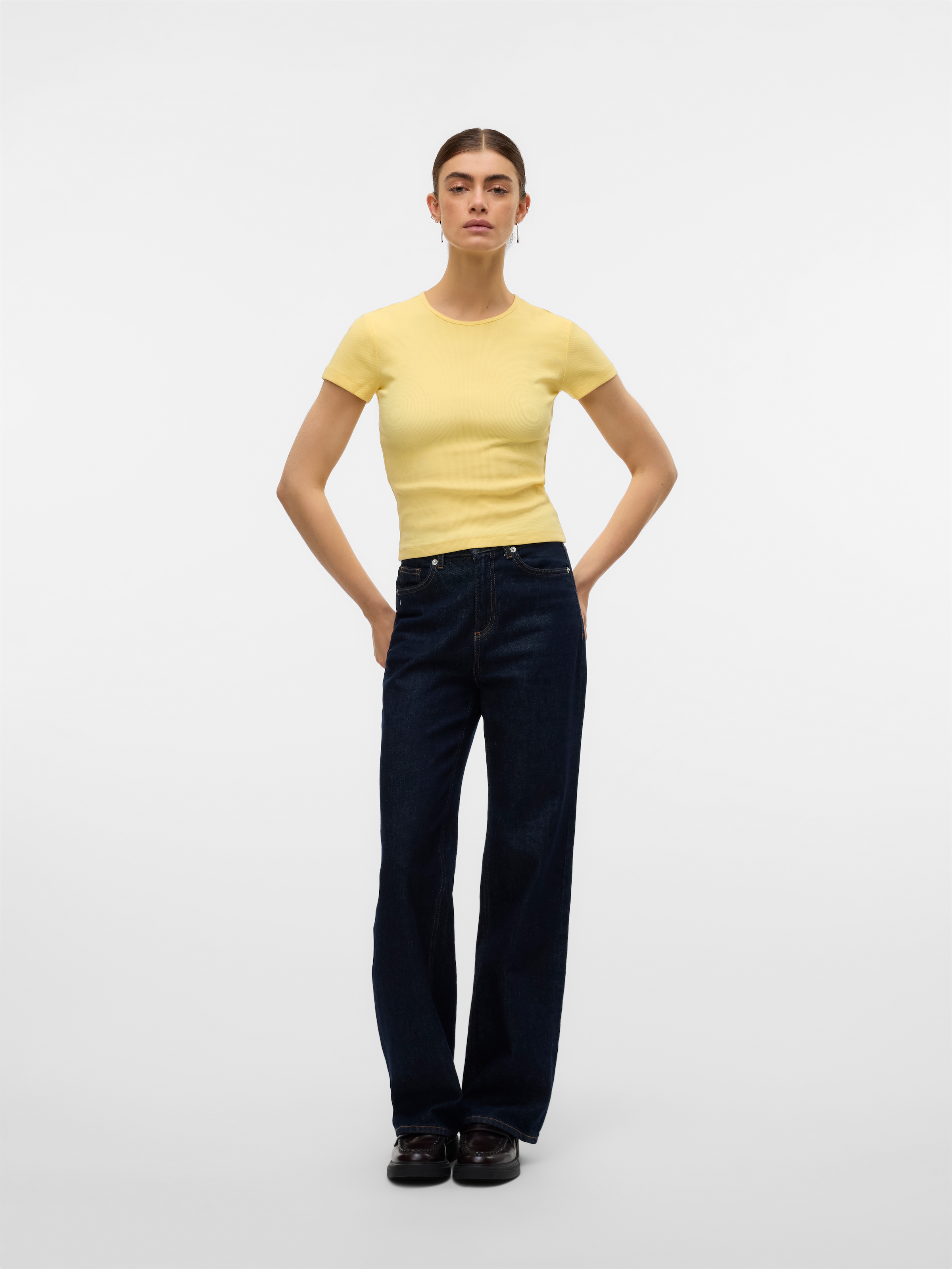 Vero Moda Rundhalsshirt »VMCHLOE SS SHORT TOP JRS NOOS«