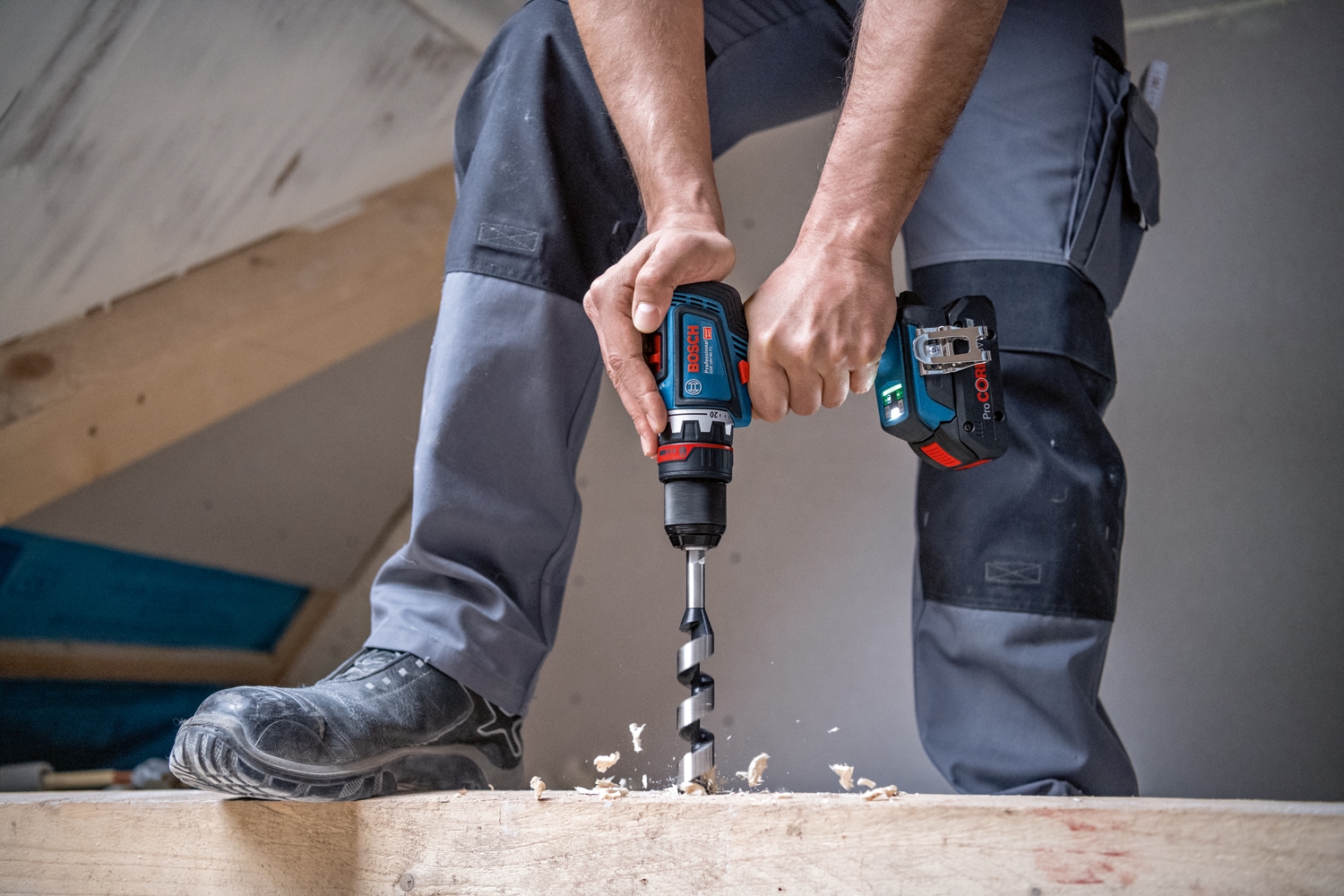 Bosch Professional Akku-Bohrschrauber »»GSR 18V-90 FC««, Inkl. 2x Akkus 4,0Ah und Schnellladegerät GAL 18V-40, in L-BOXX 136